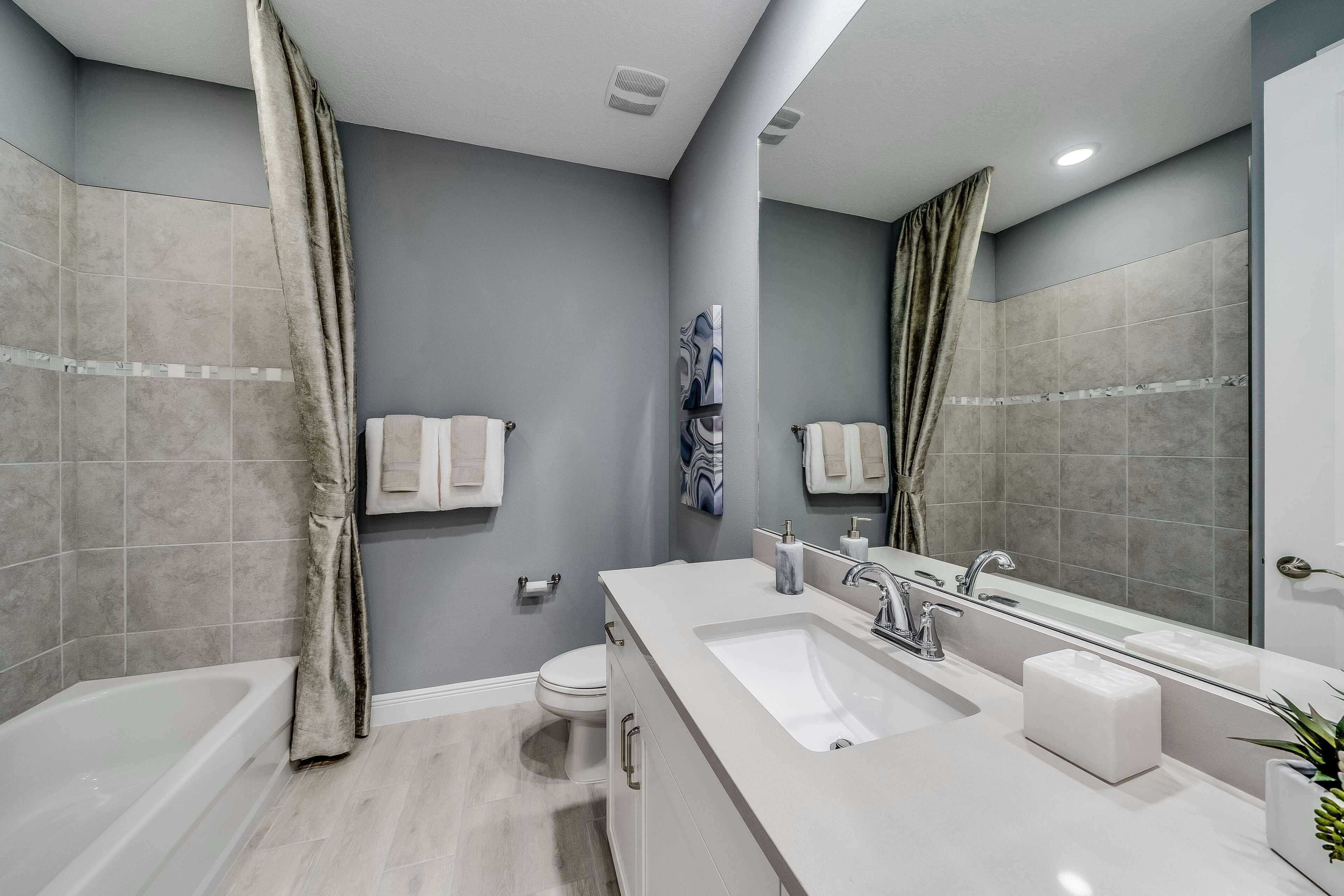 Secondary Bath | Allura