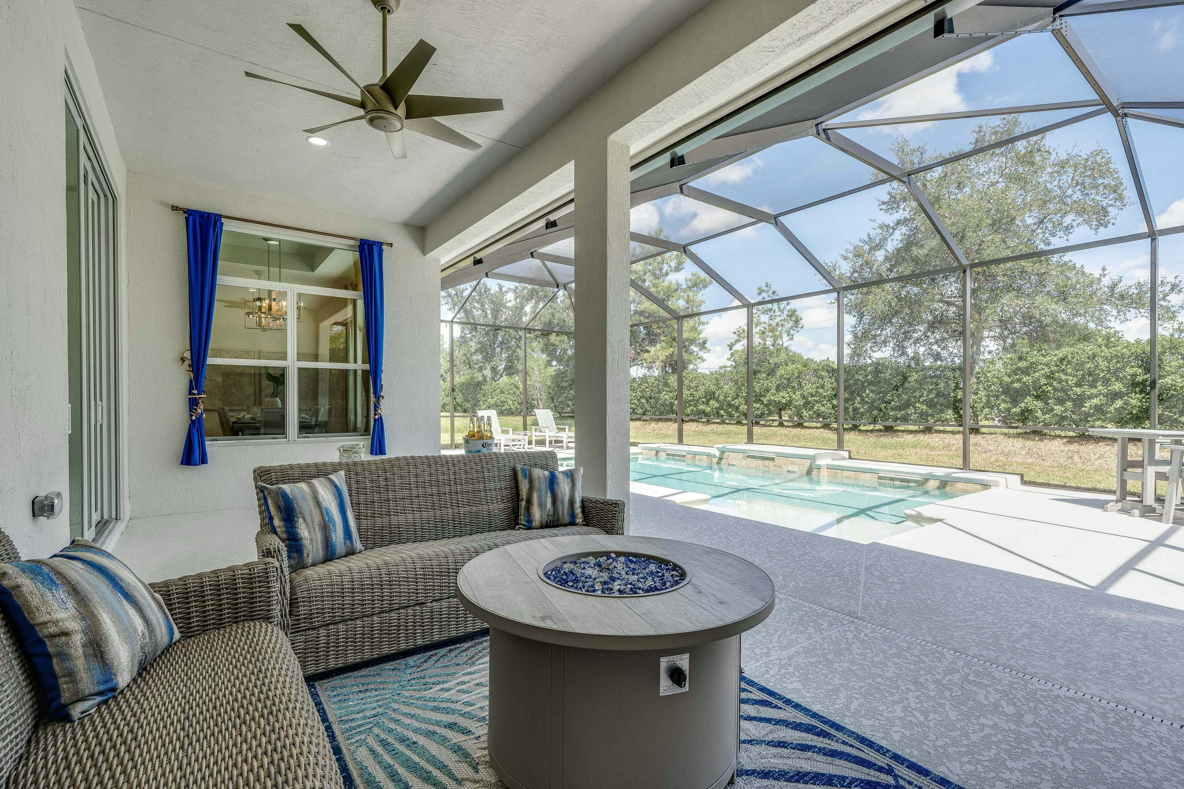 Lanai & Screened Pool | Tavvo Model