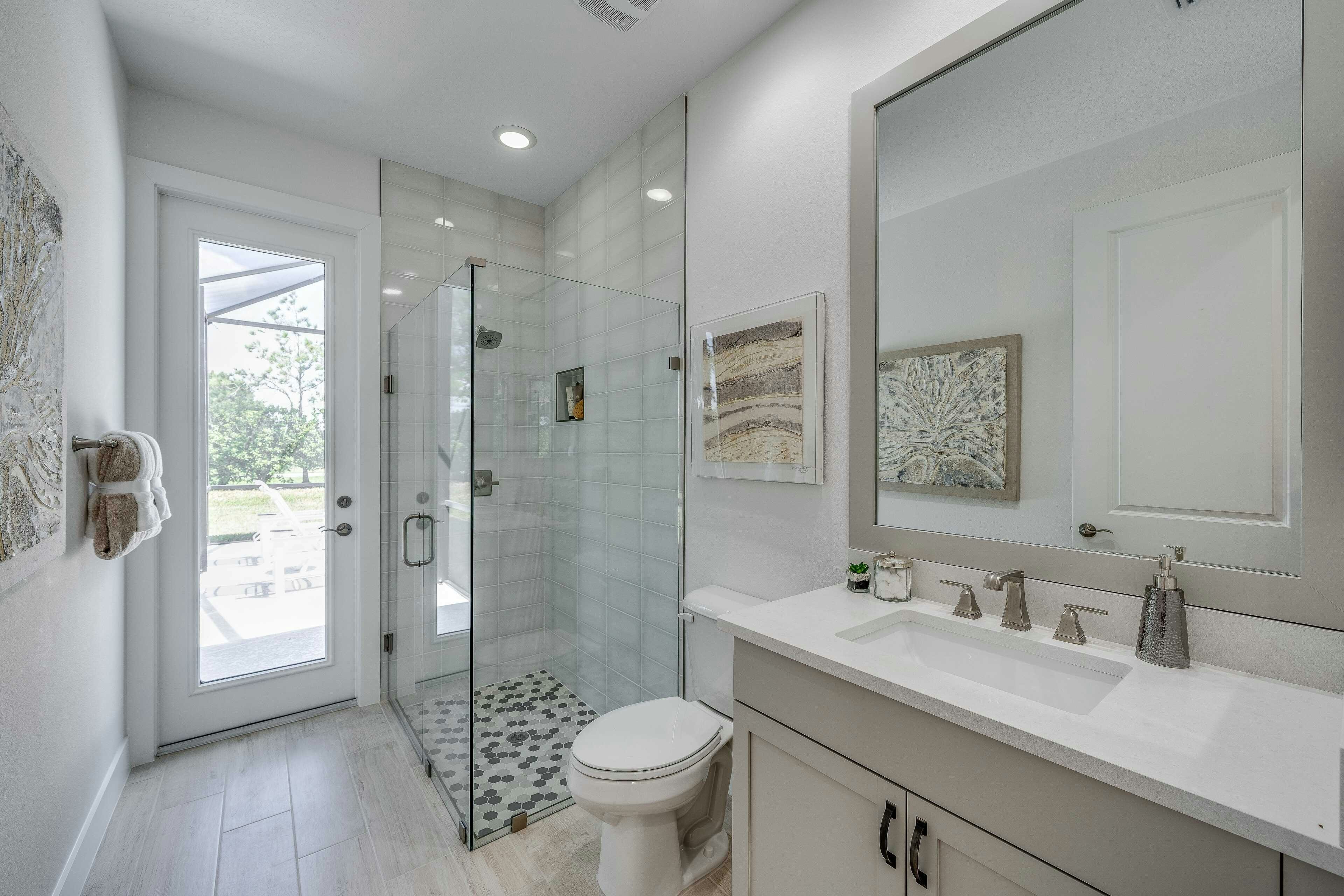 Secondary Bath Cabana | Tavvo Model