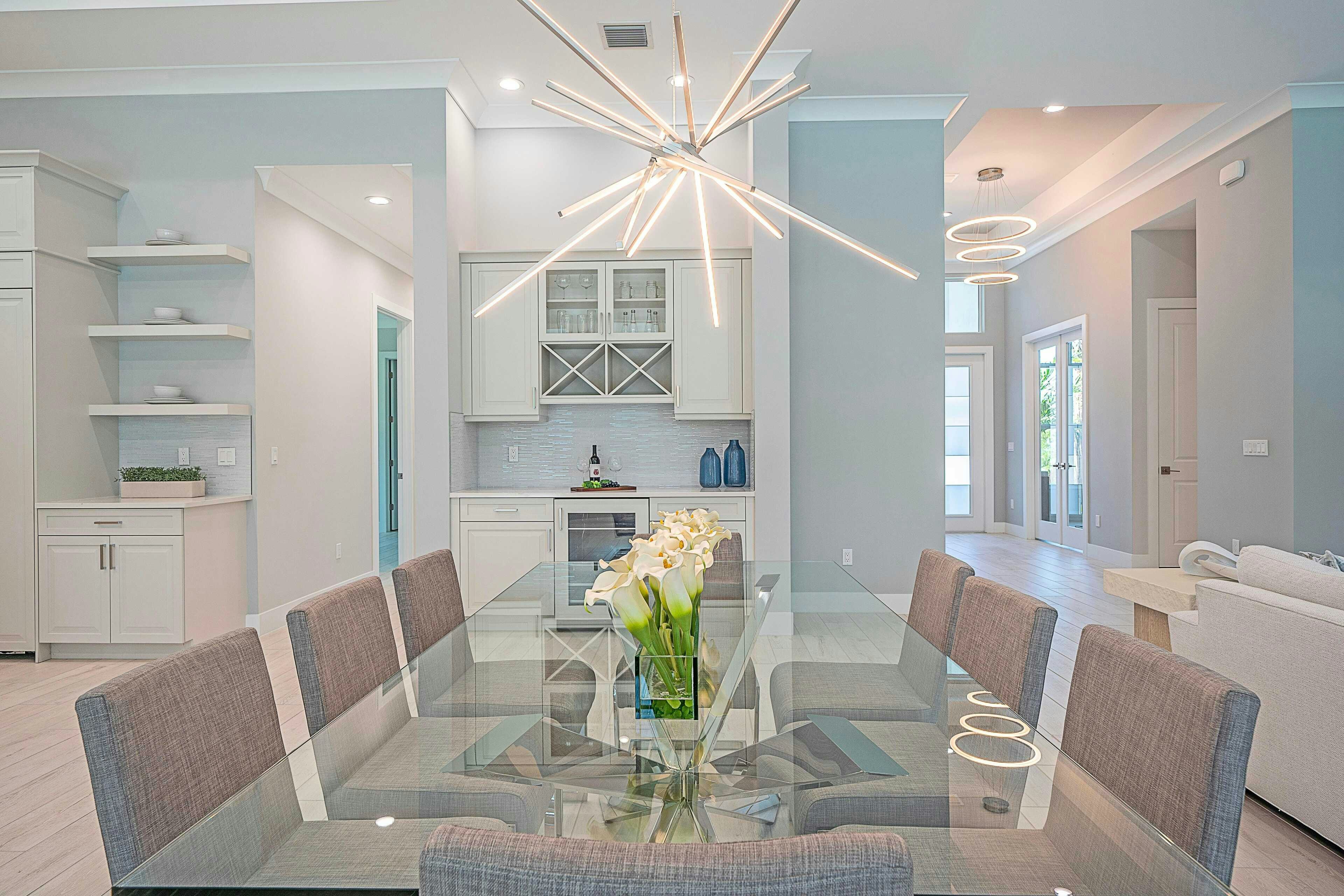 Dining | Triton Grande