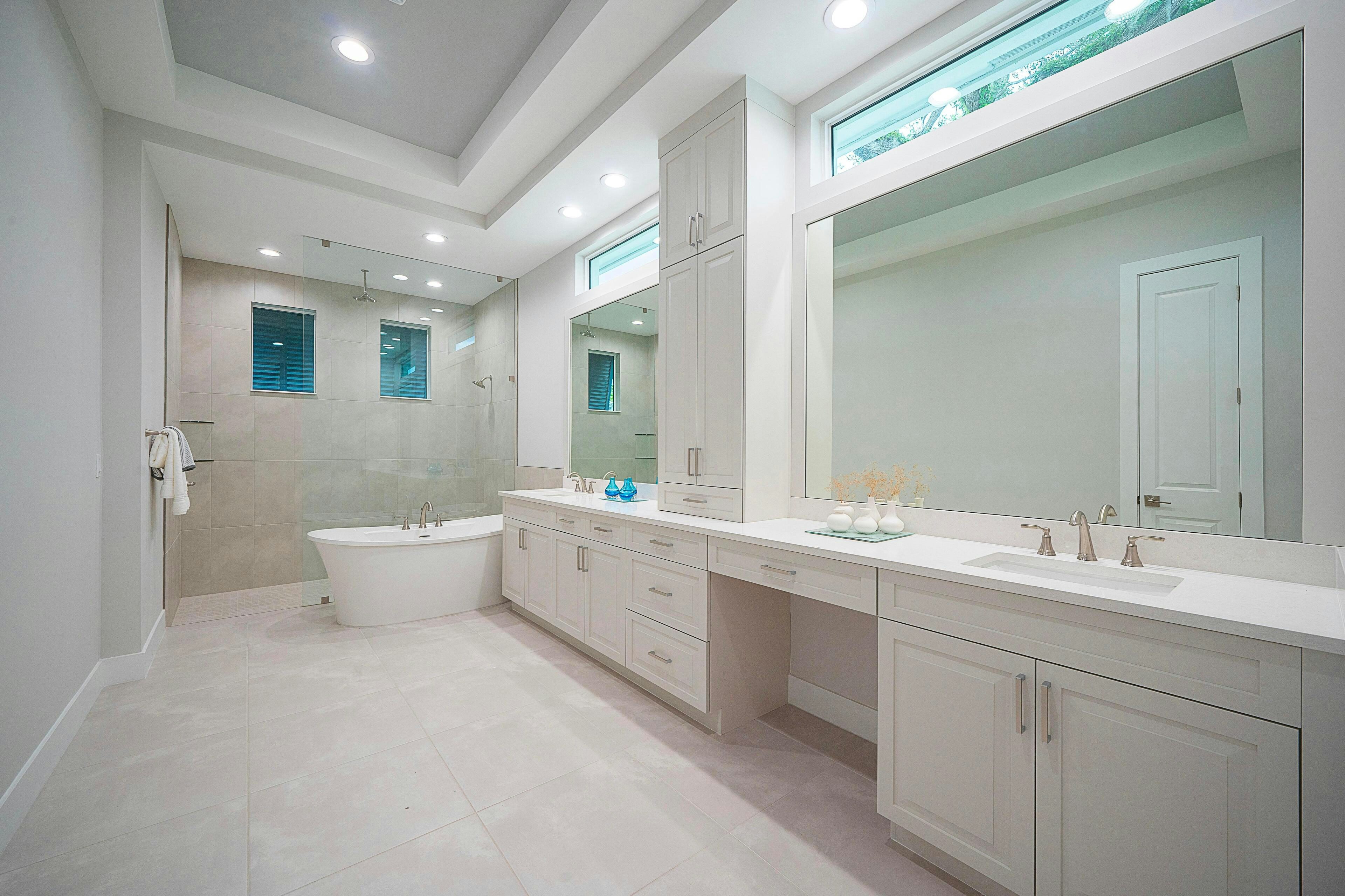 Master Bath | Triton Grande