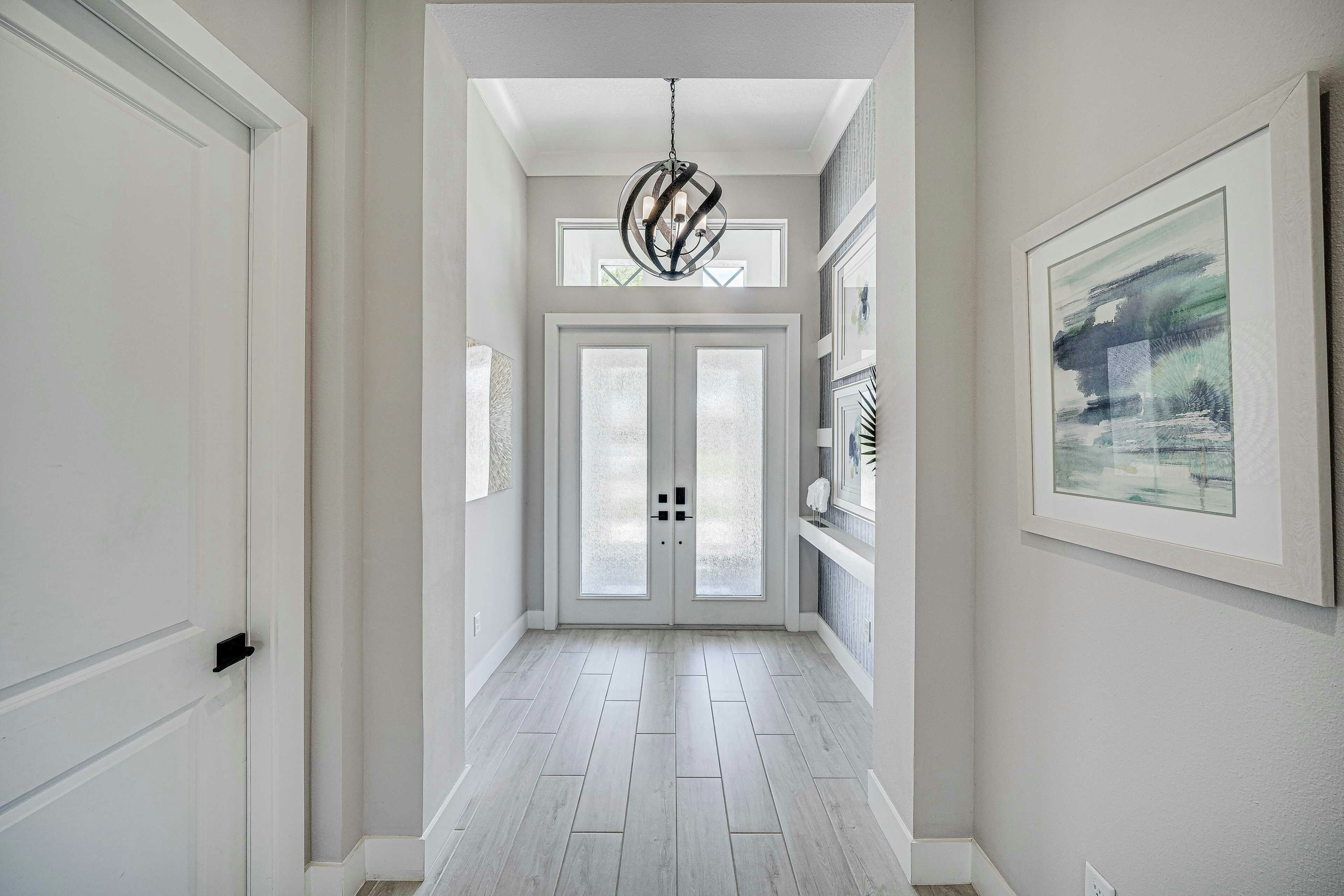 Foyer | Magnolia 21