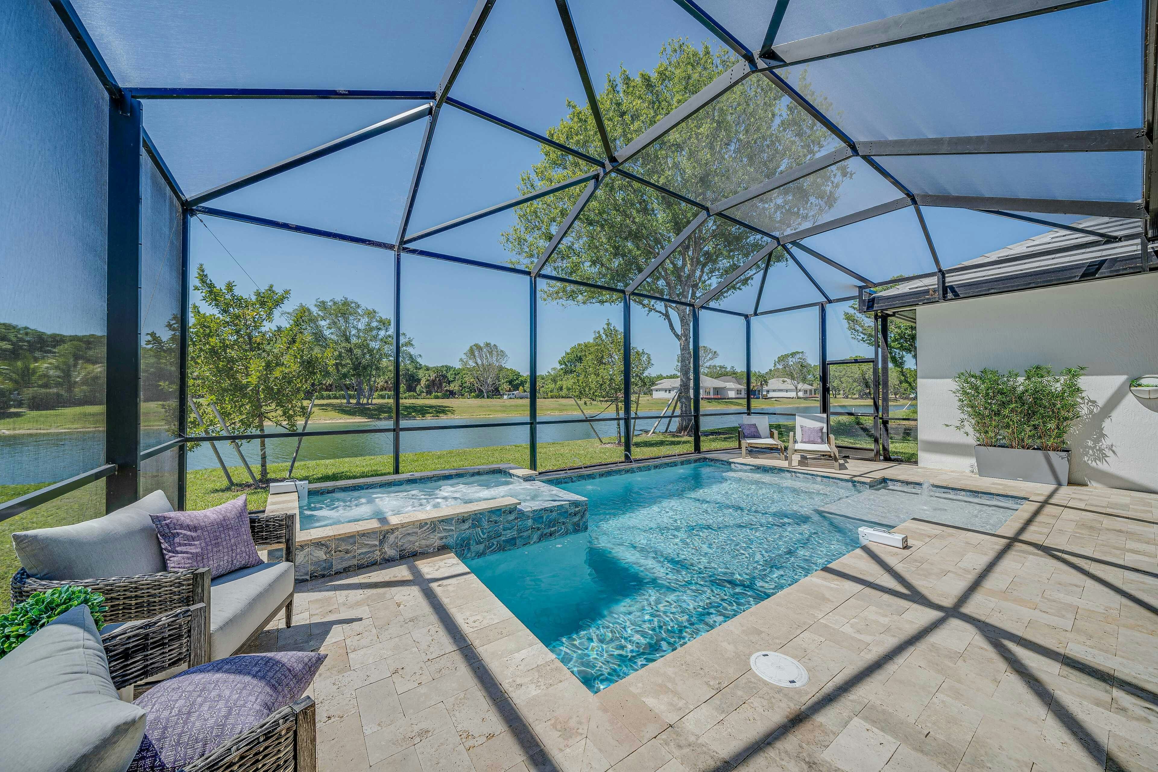 Screen Pool & Spa | Magnolia 21