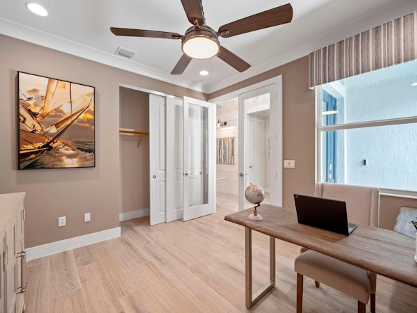 Den | Seabreeze Den | Seabreeze