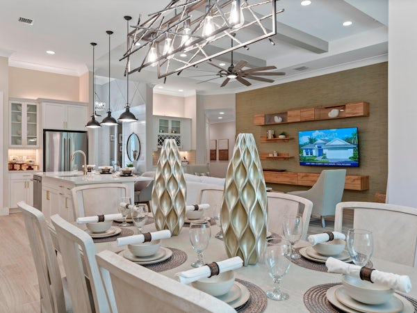 Dining to Kitchen & Great Room | Seabreeze Dining to Kitchen & Great Room | Seabreeze