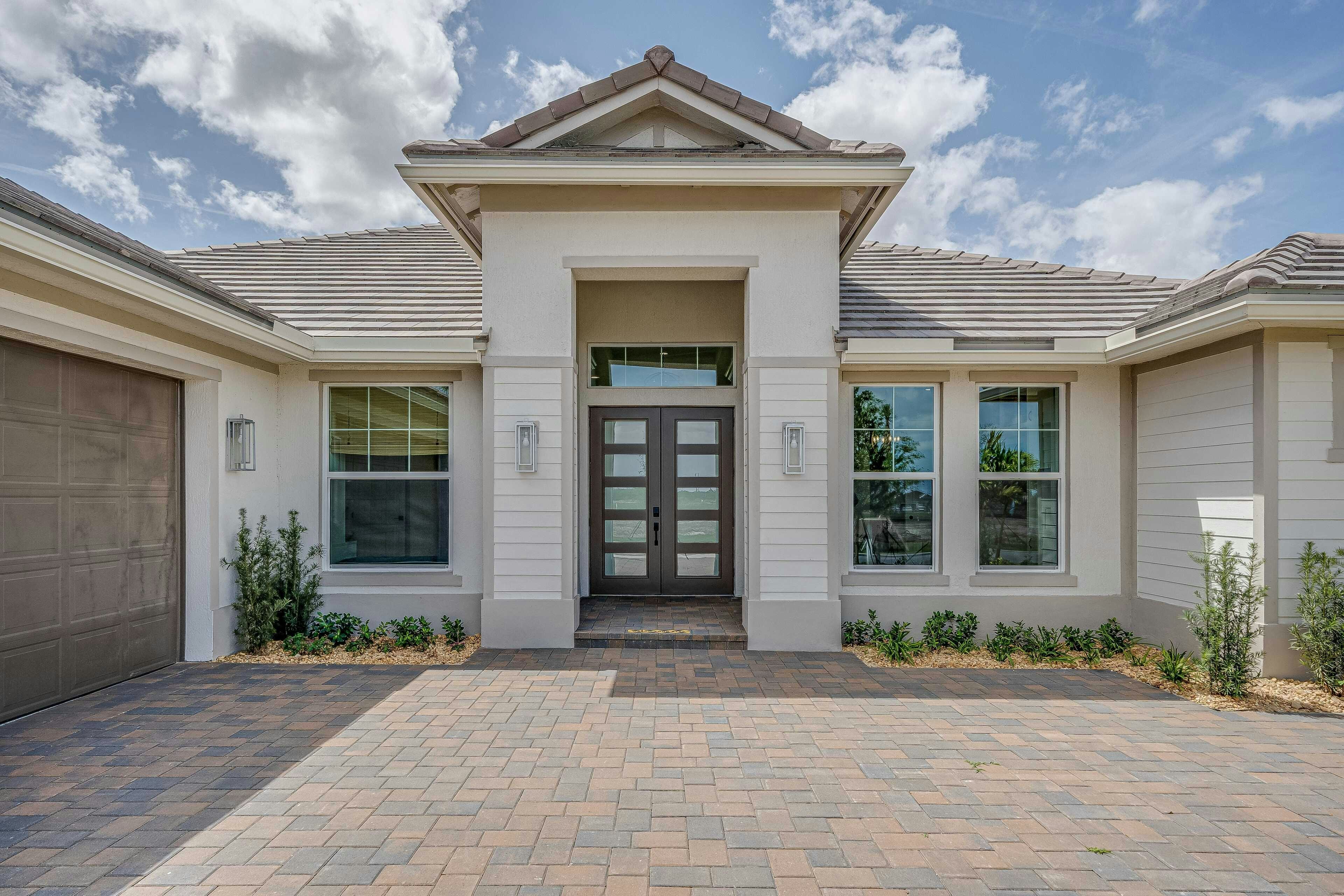 Front Elevation | Willow Signature Model