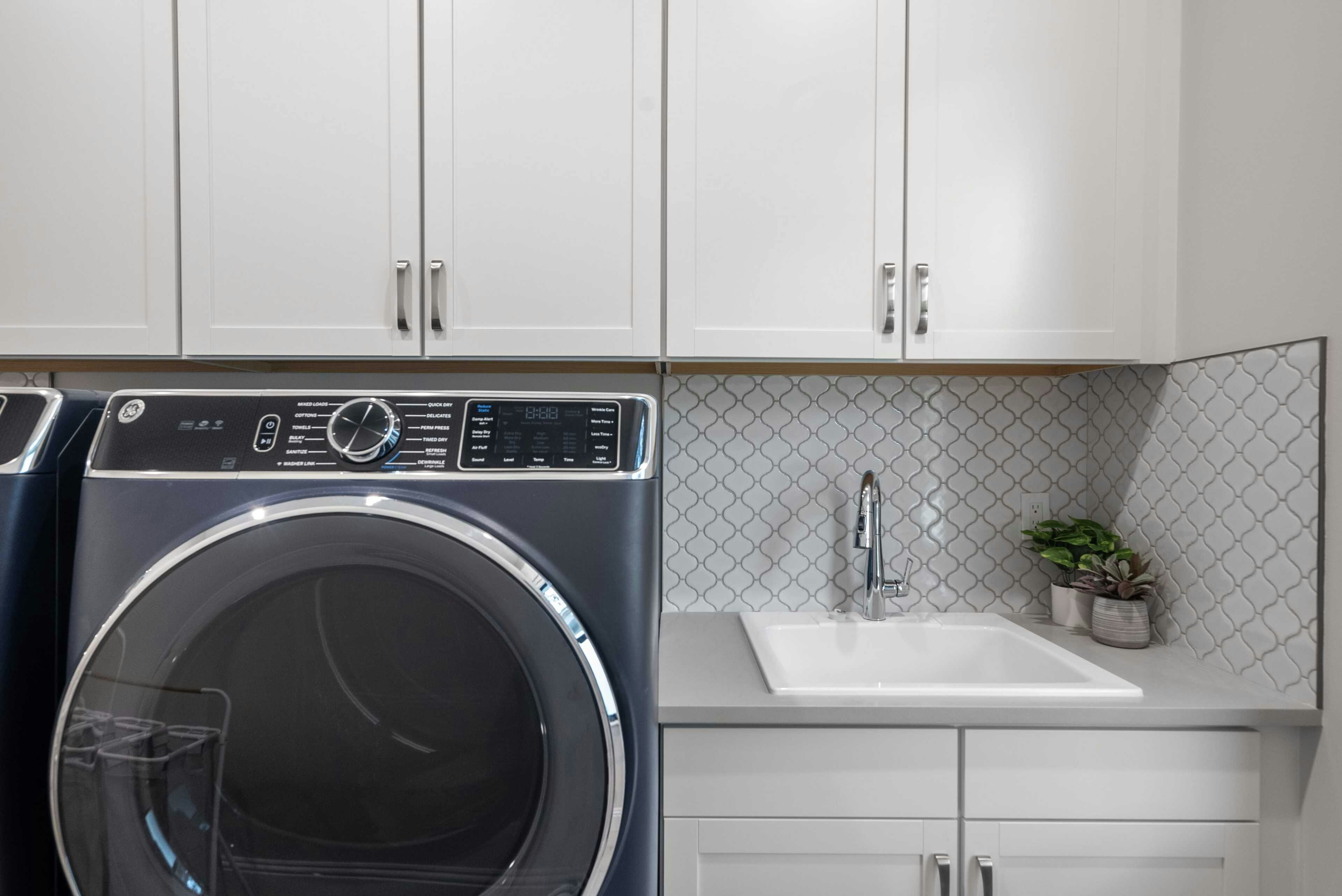 Laundry Room | Seabreeze Grande