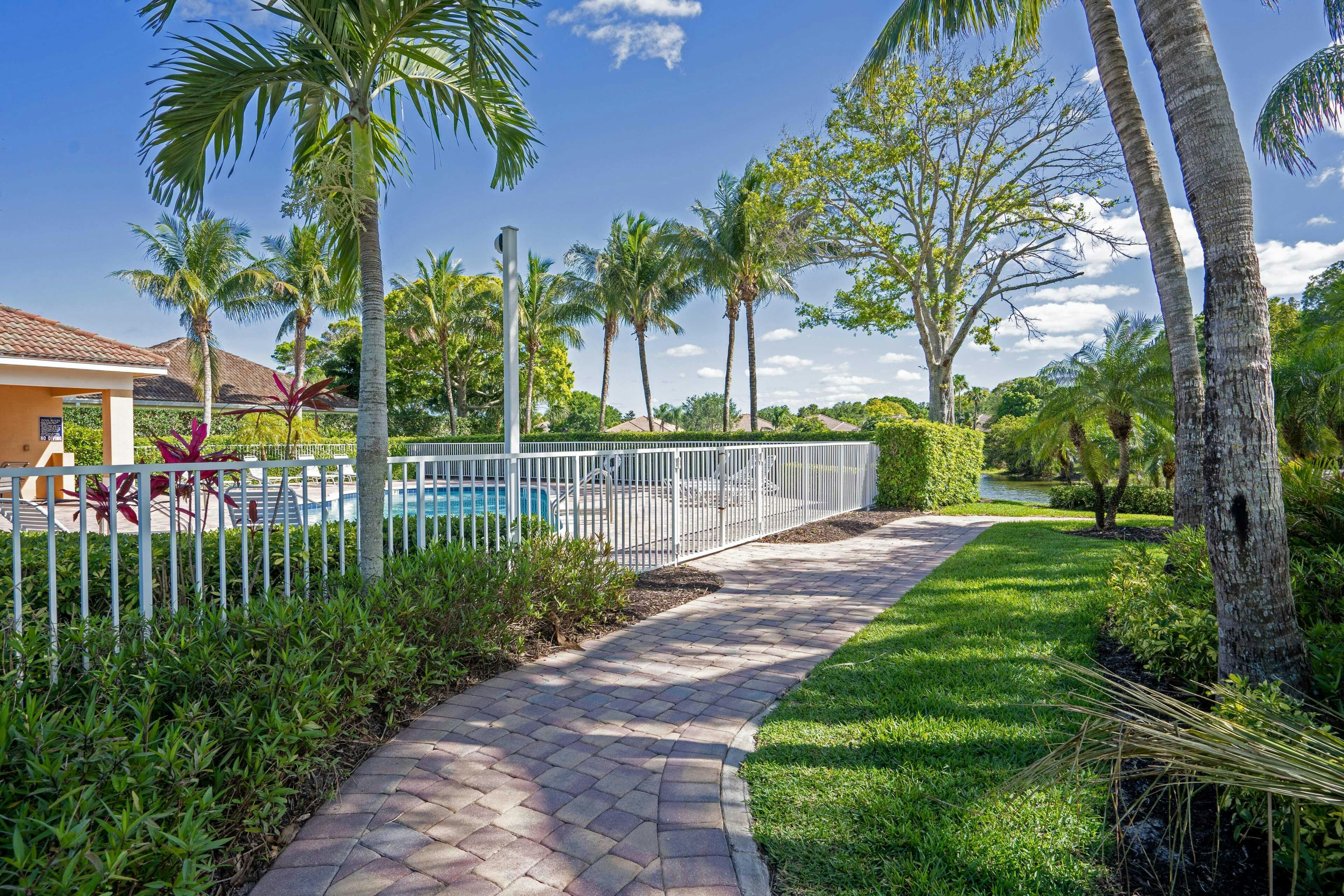Walkway to Pool | The Falls at Grand Harbor