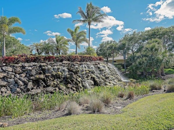 Entry Feature | The Falls at Grand Harbor Entry Feature | The Falls at Grand Harbor