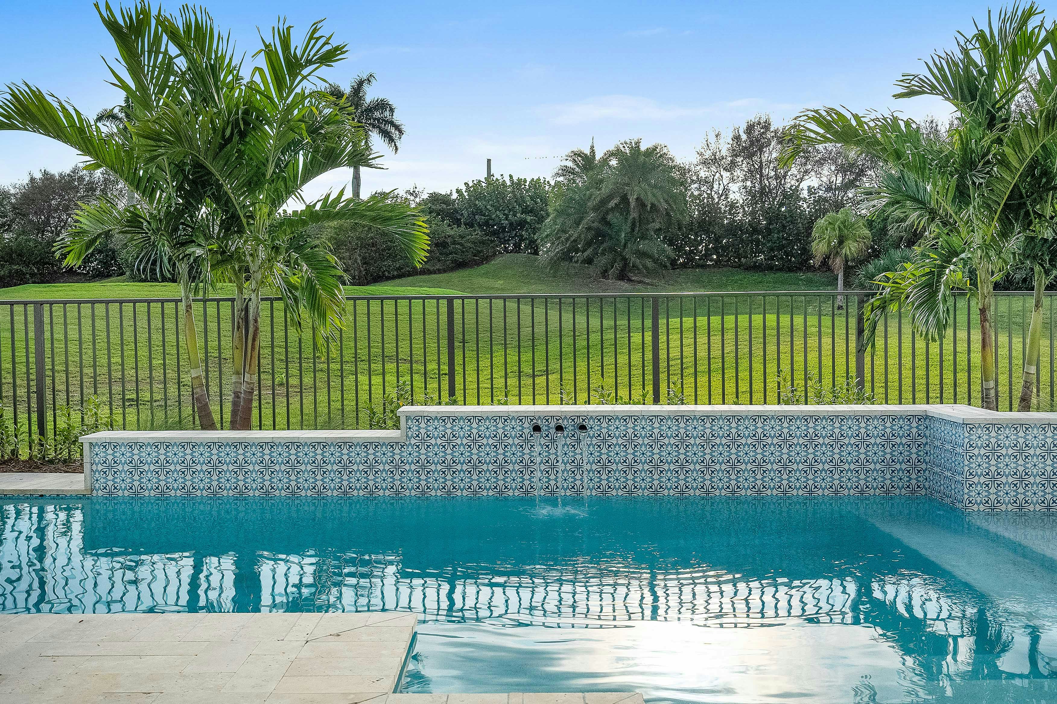 Pool & Golf view | 110 SE Via Verona
