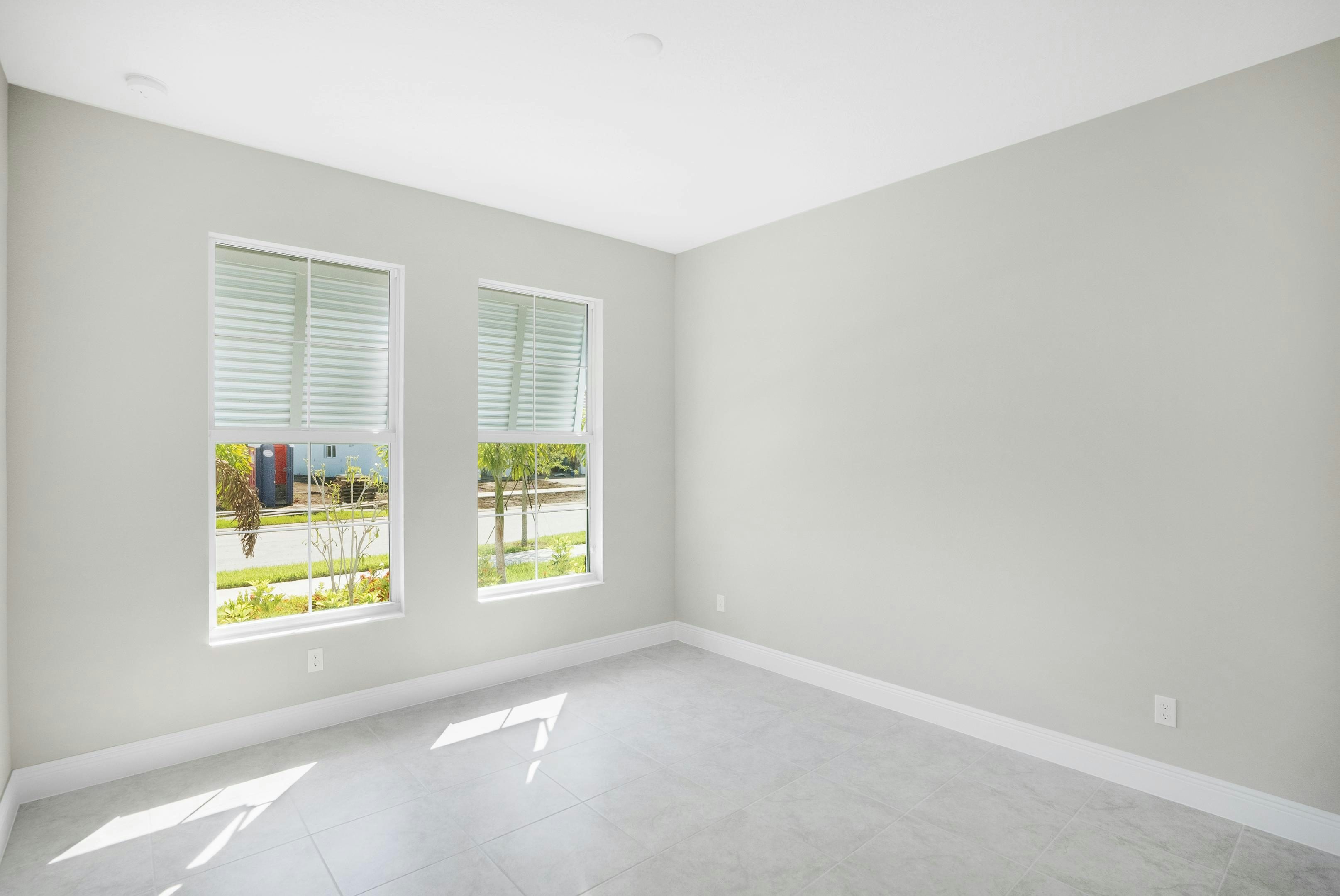 Secondary Bedroom | 12446 SW Sunrise Lake Terrace