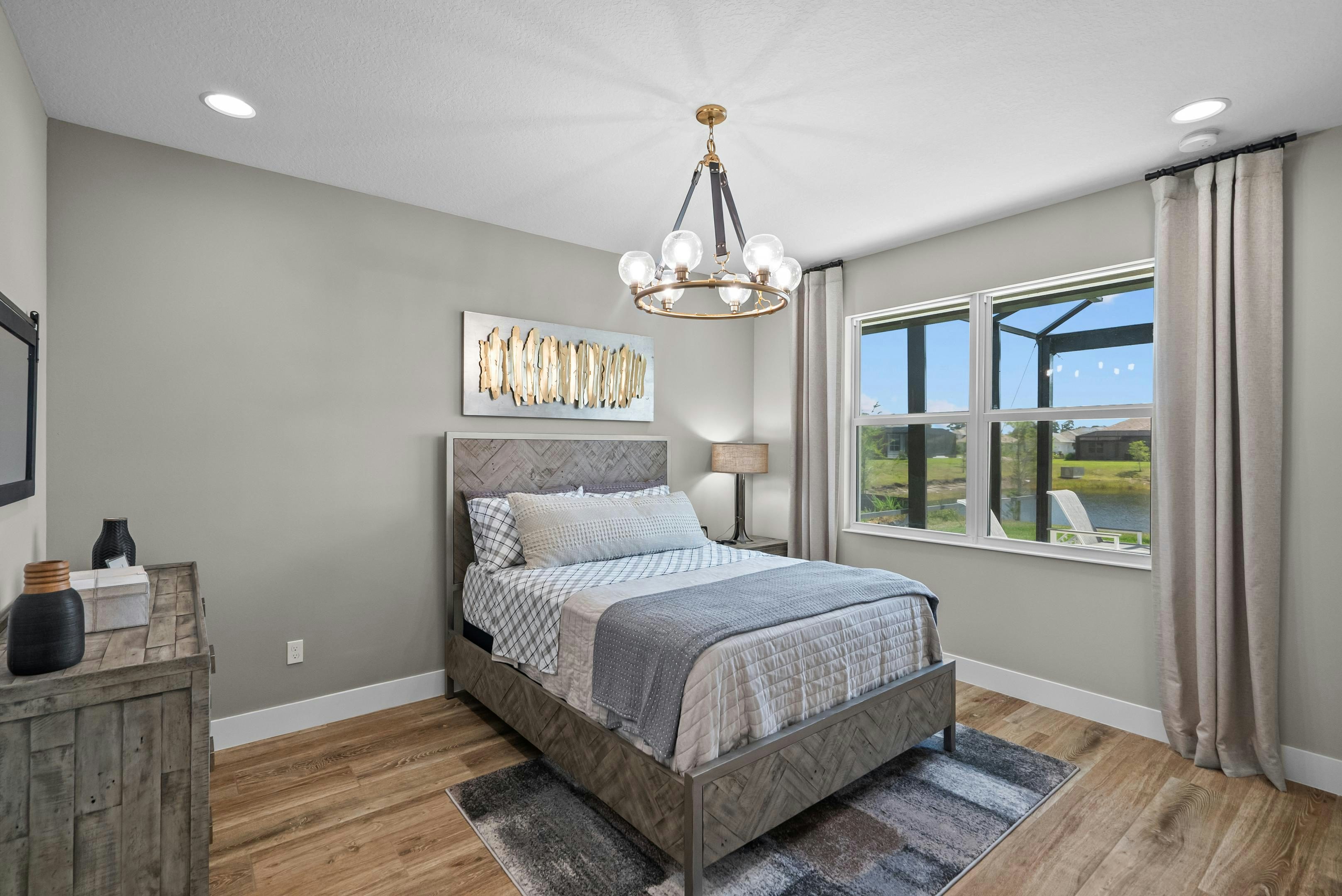 Secondary Bedroom | Tavvo Signature for reference