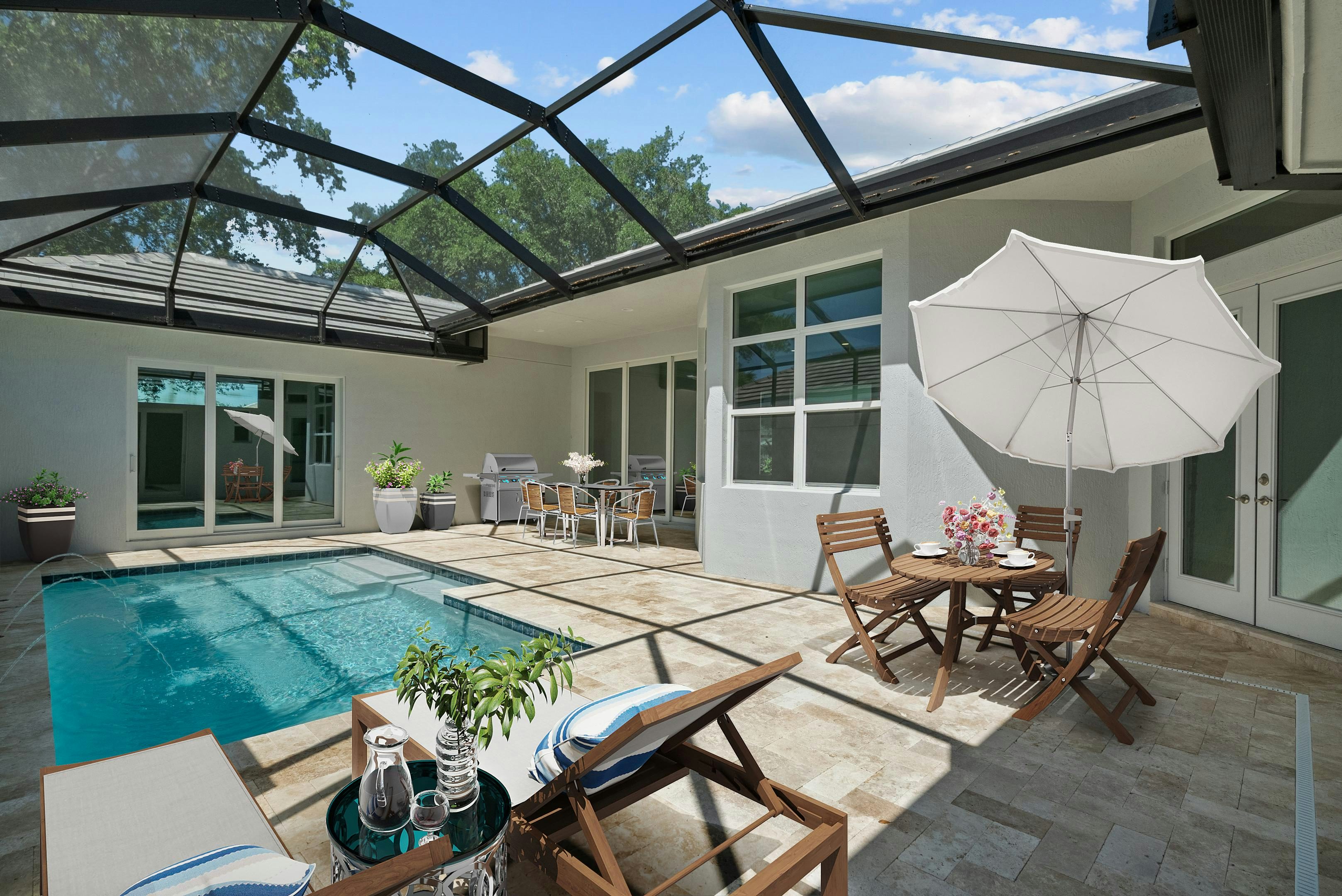 Pool & Lanai | Lucaya Pointe