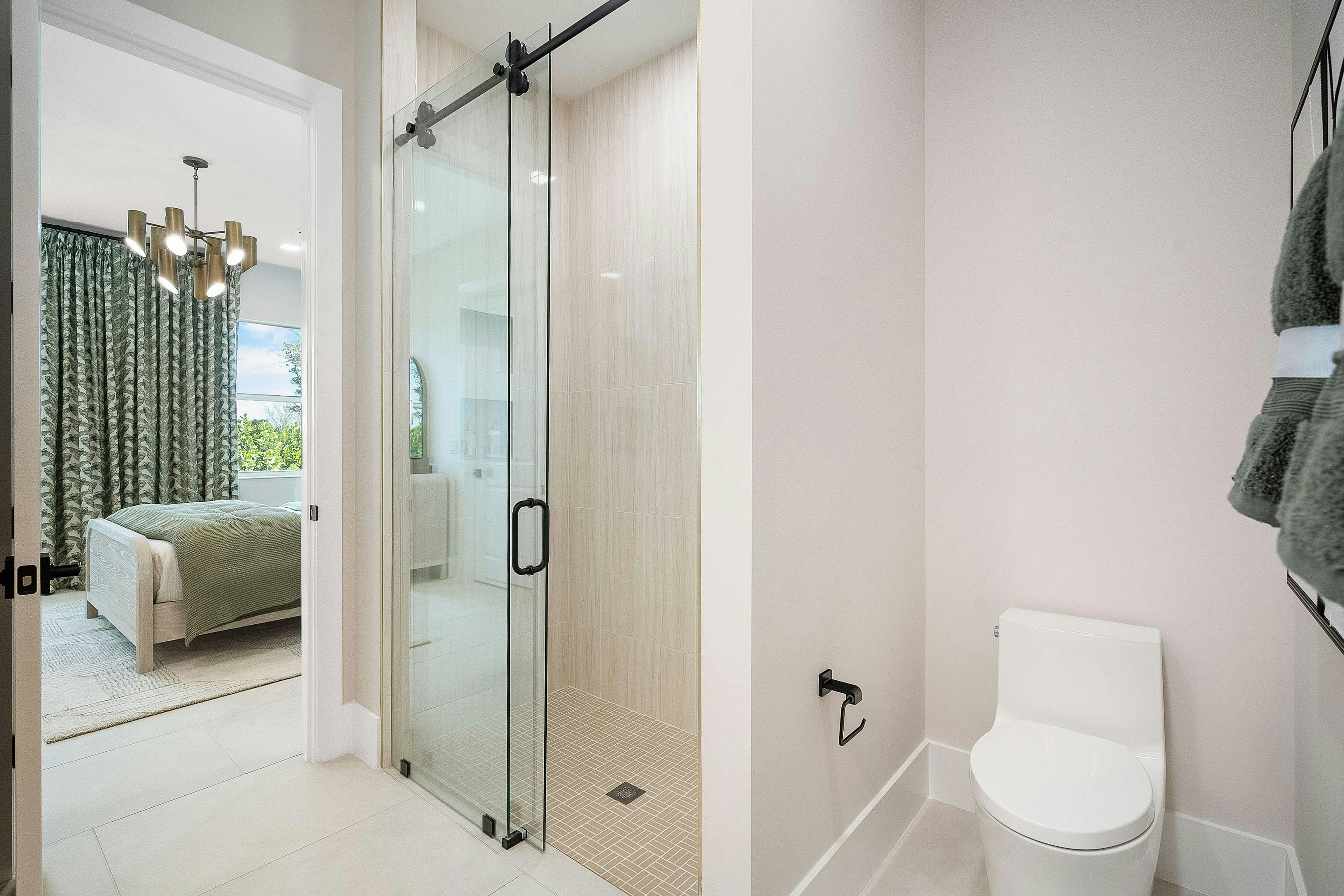 Bath 2 | Riviera Model