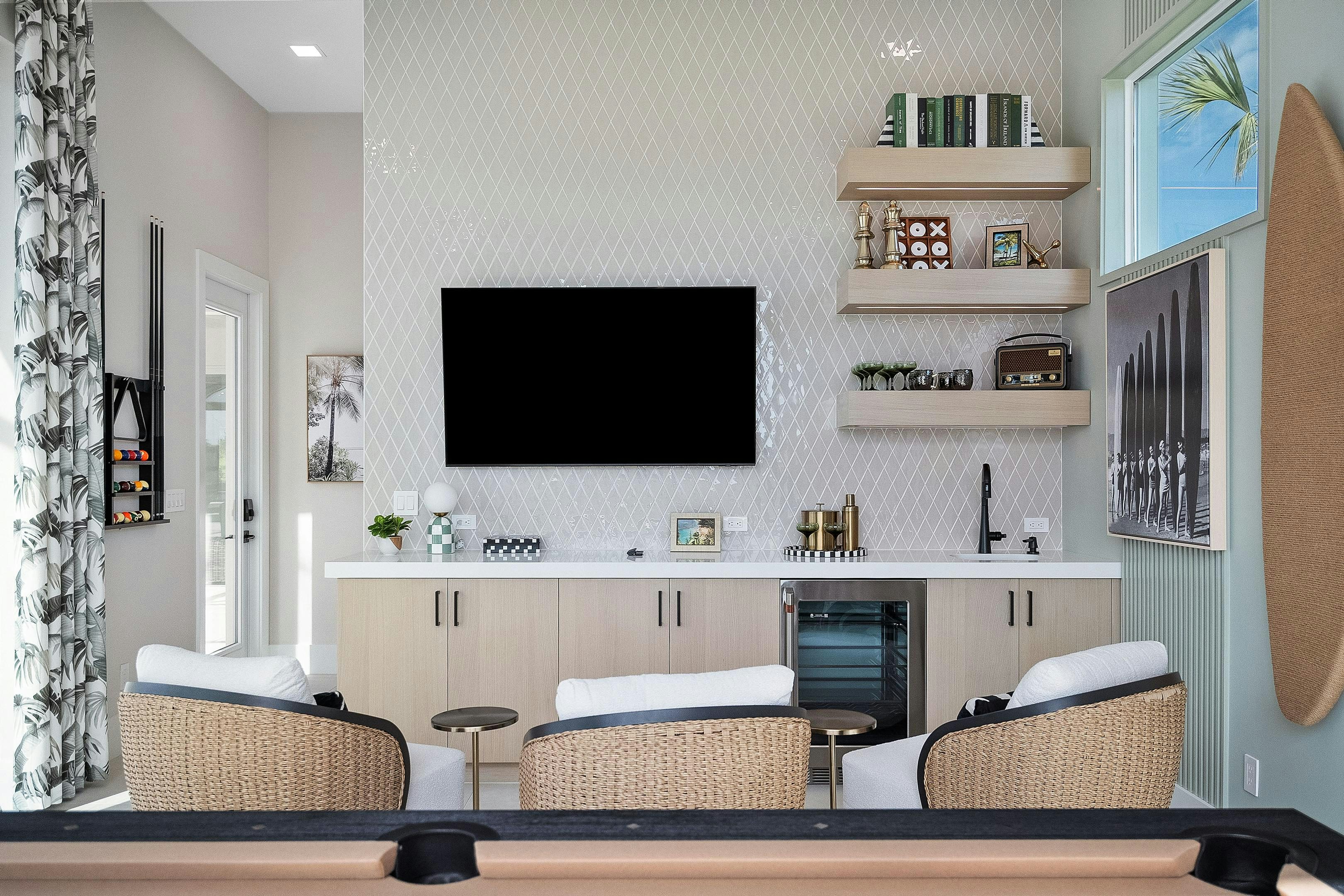 Casita Seating | Riviera Model