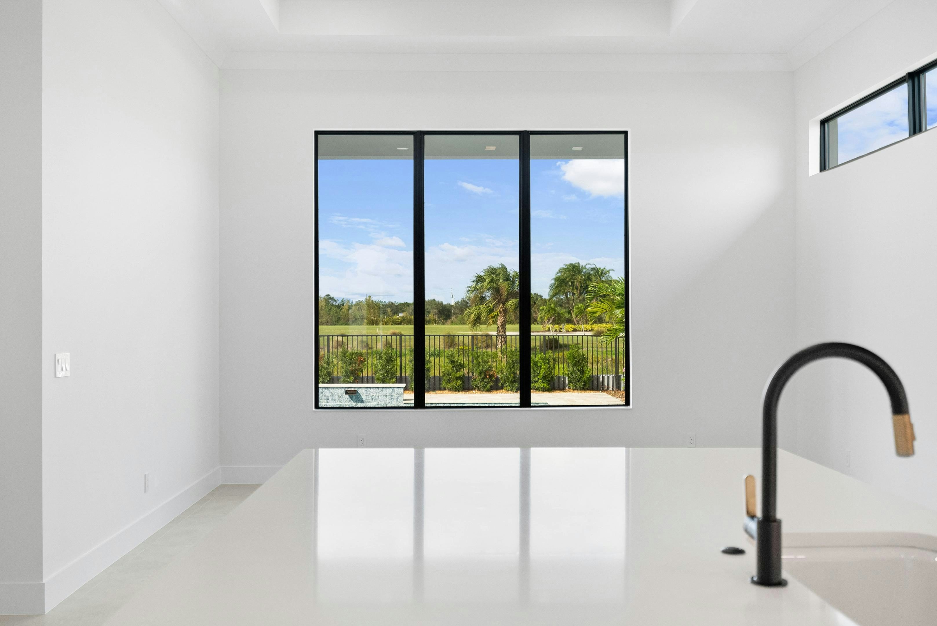 Dining | 170 SE Rio Angelica