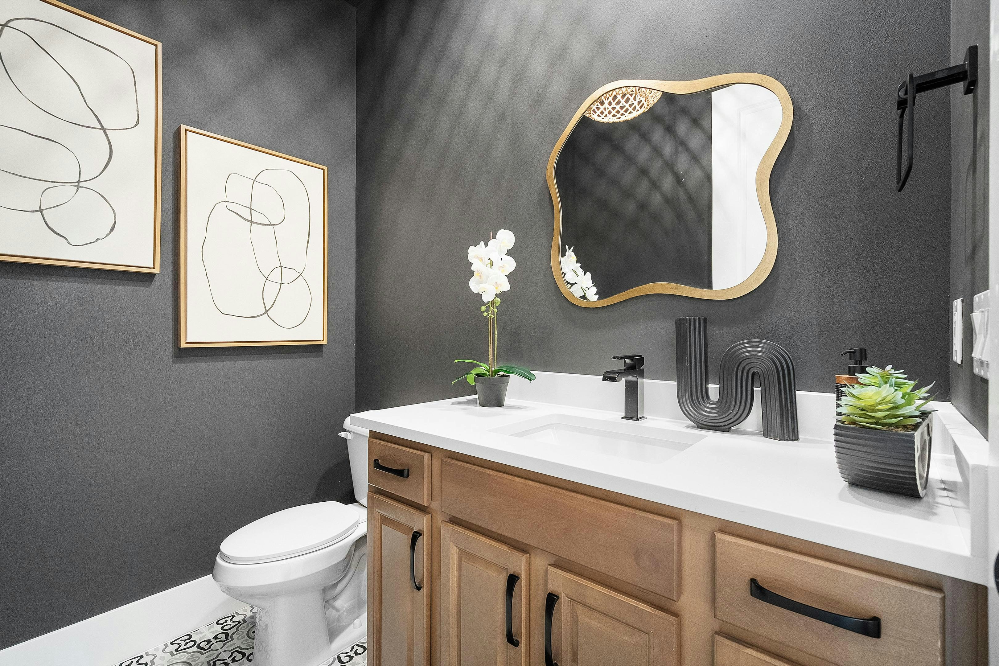 Foyer | Seraphina 23