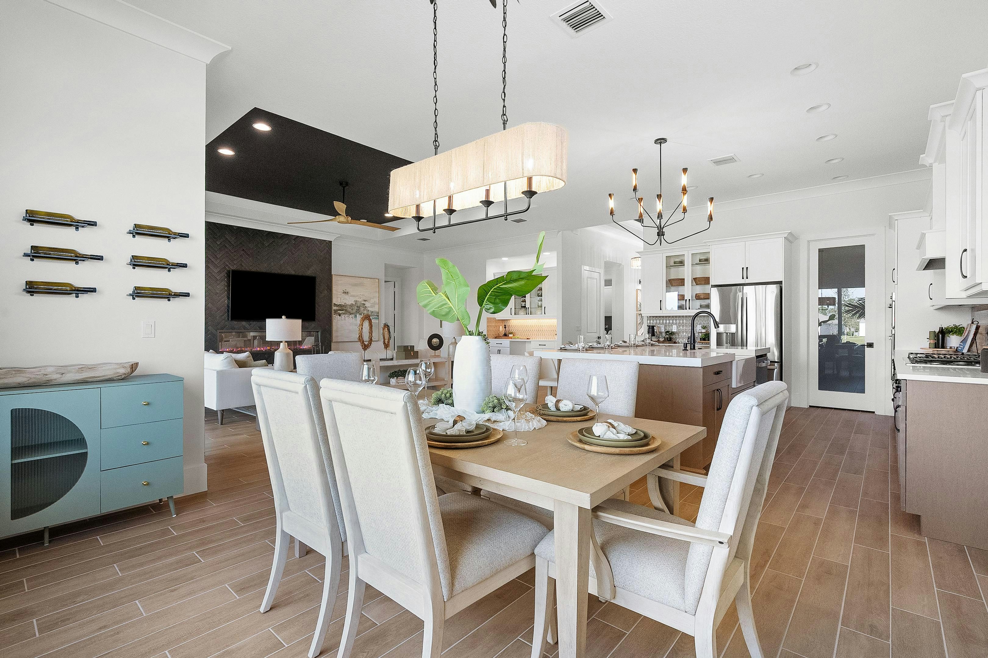 Dining | Seraphina 23