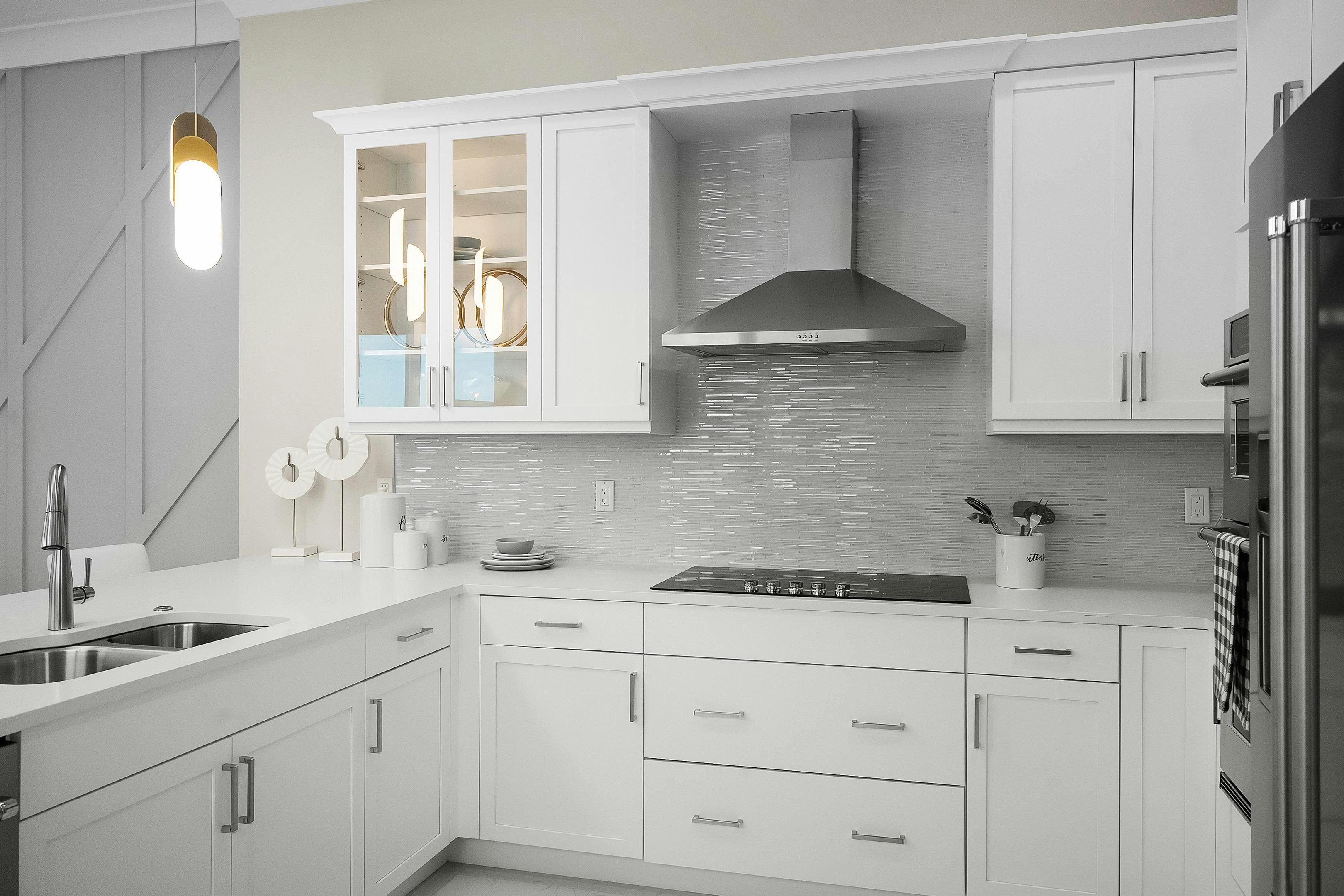 Kitchen | 2183 Falls Manor