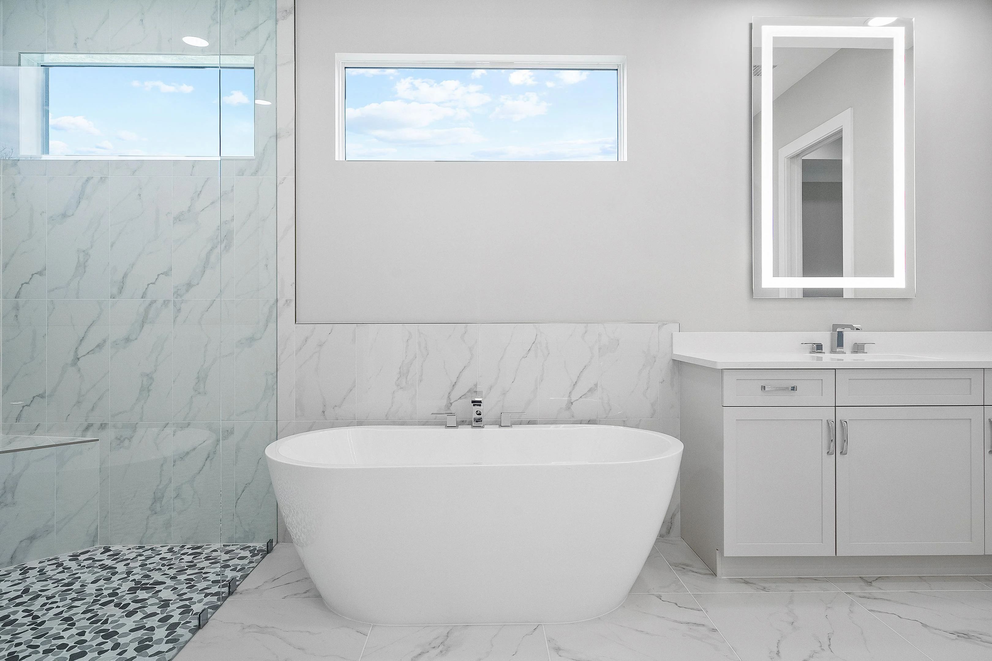 Somerset-MasterBath_FreestandingTub (1)