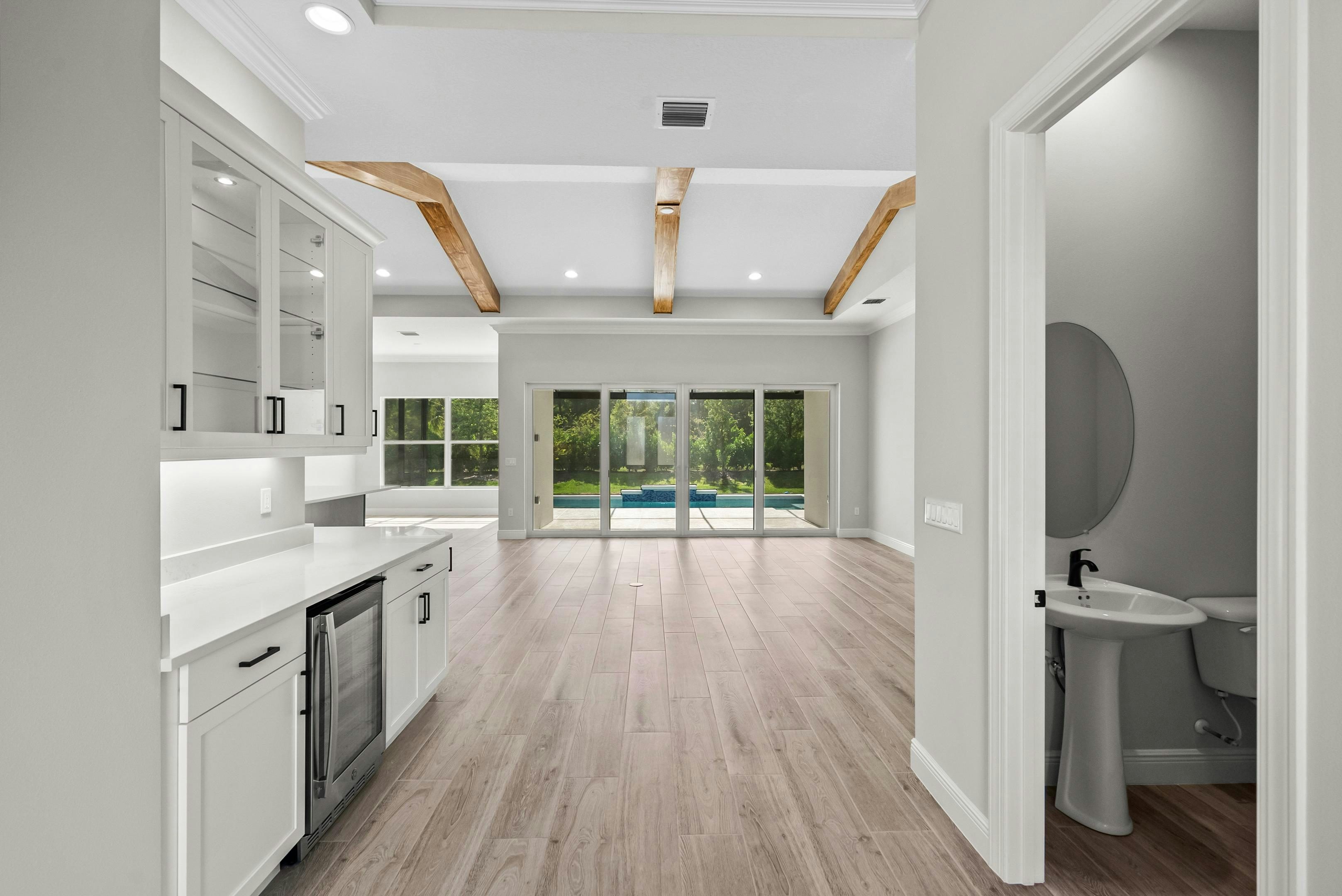 Dry Bar to Great Room Weston - 6383 High Pointe Cir