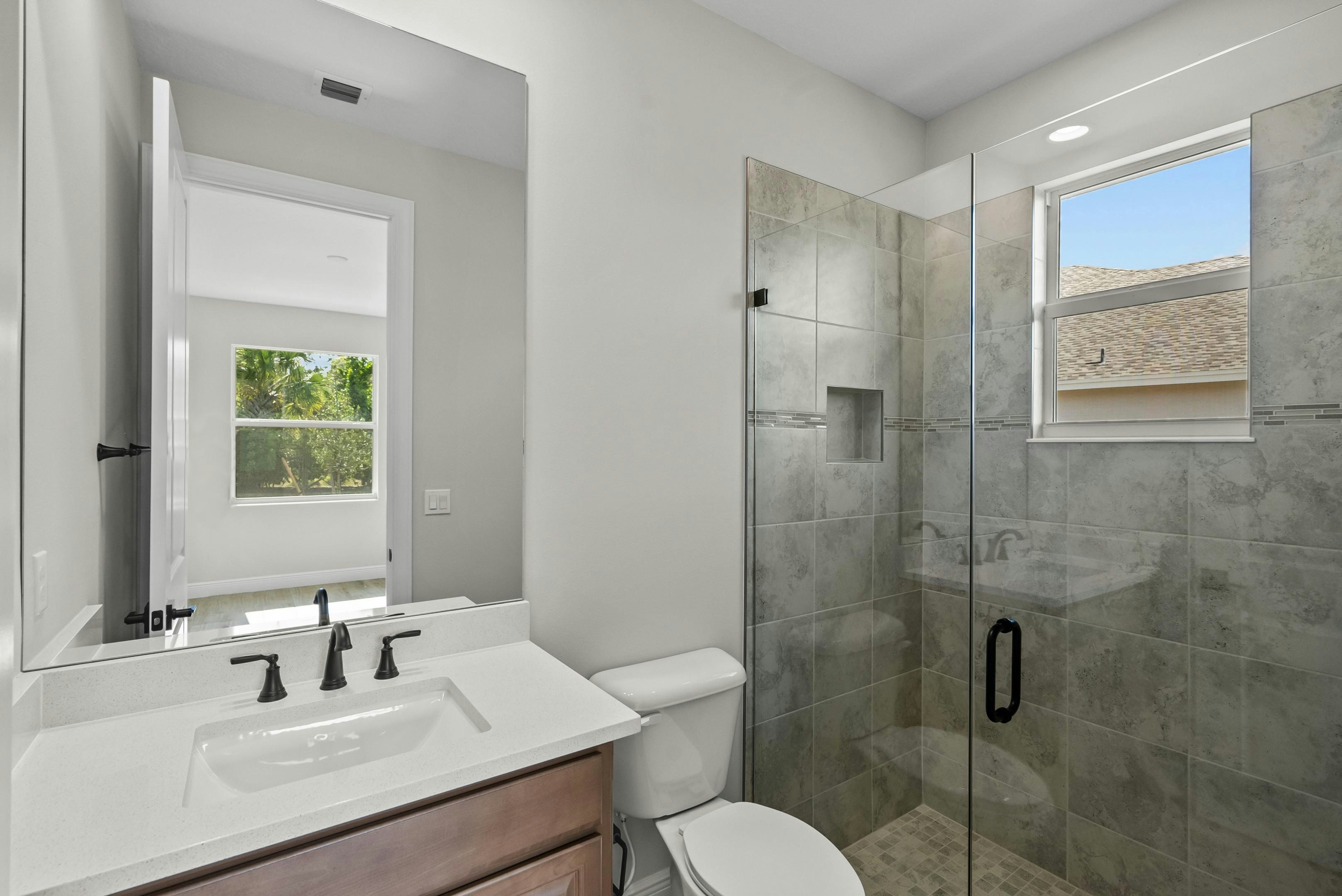 Secondary Bath 2 - Weston - 6383 High Pointe Cir