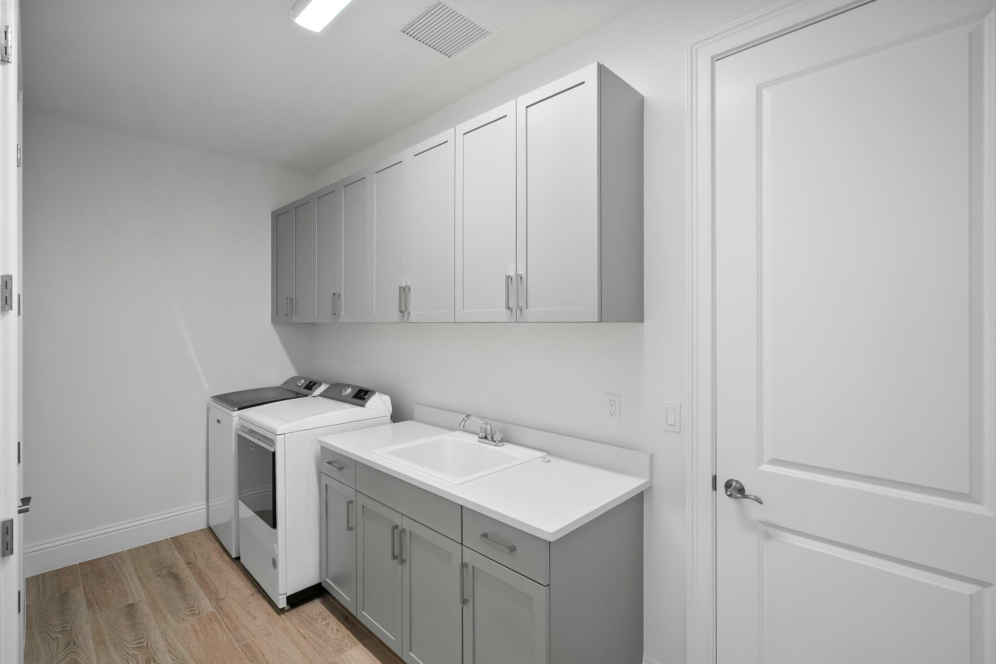 Laundry | 4226 Lucaya Point Way