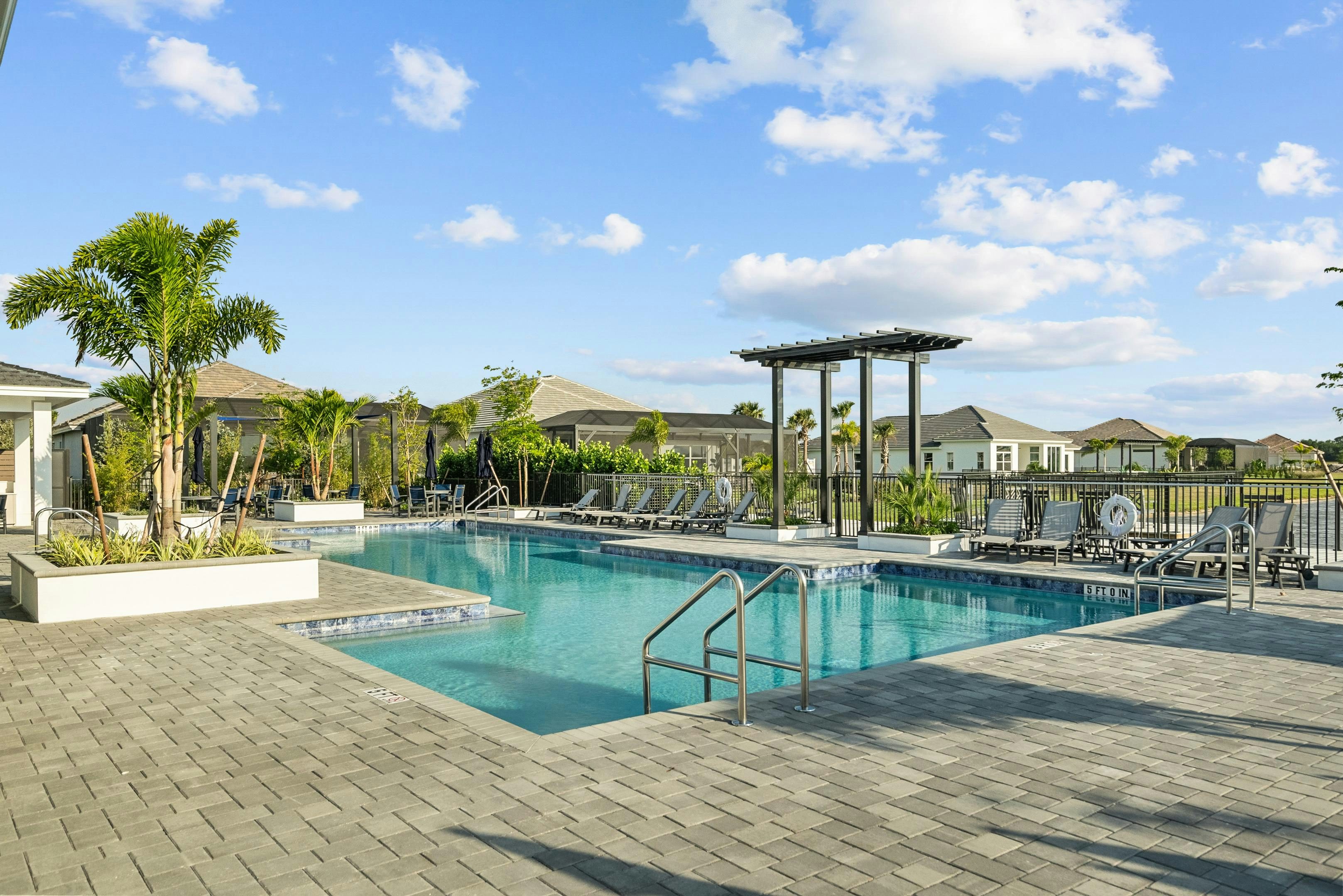 Pool | Belterra Clubhouse
