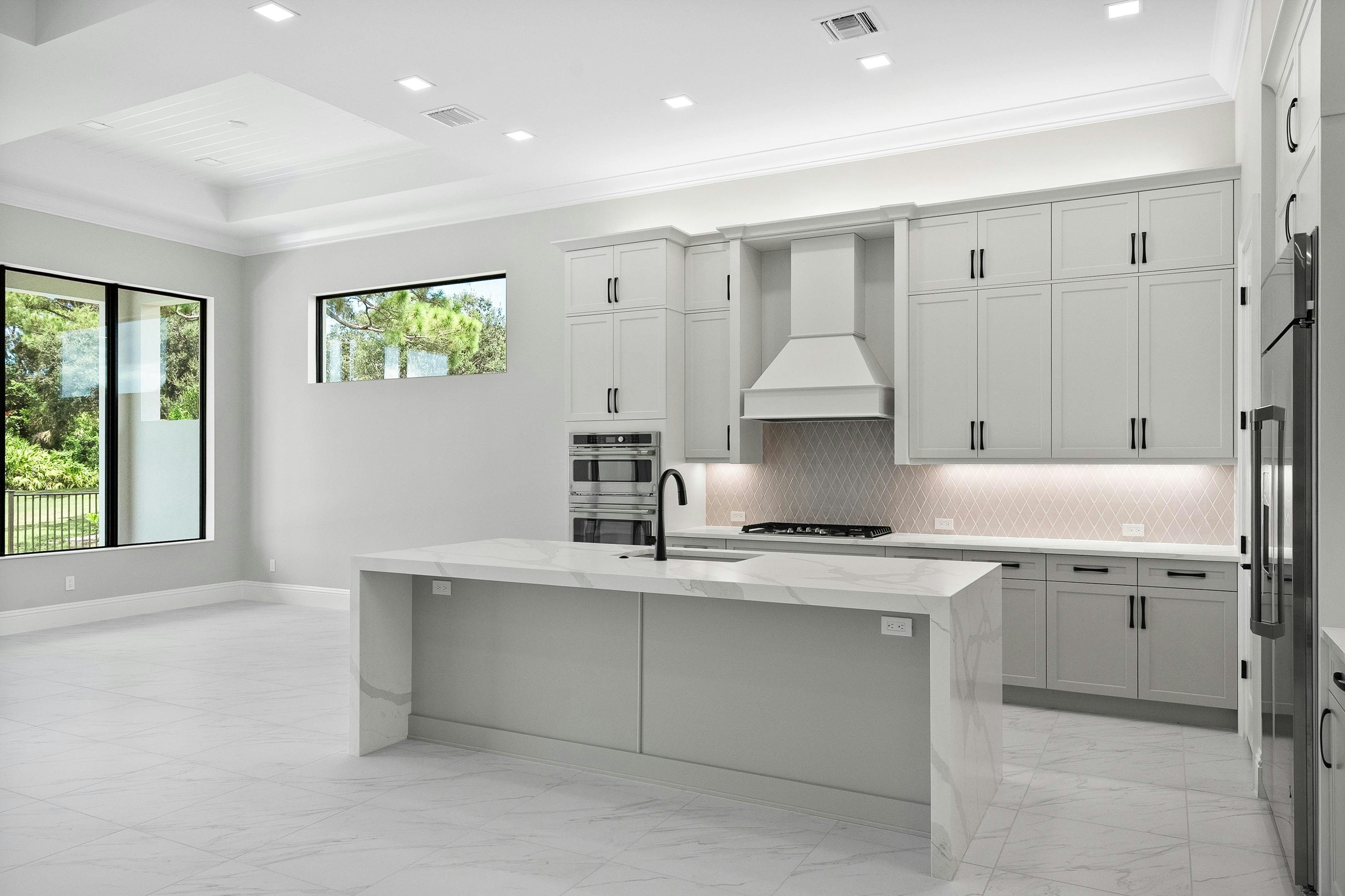 Kitchen | 107 SE Via Verona | Stella