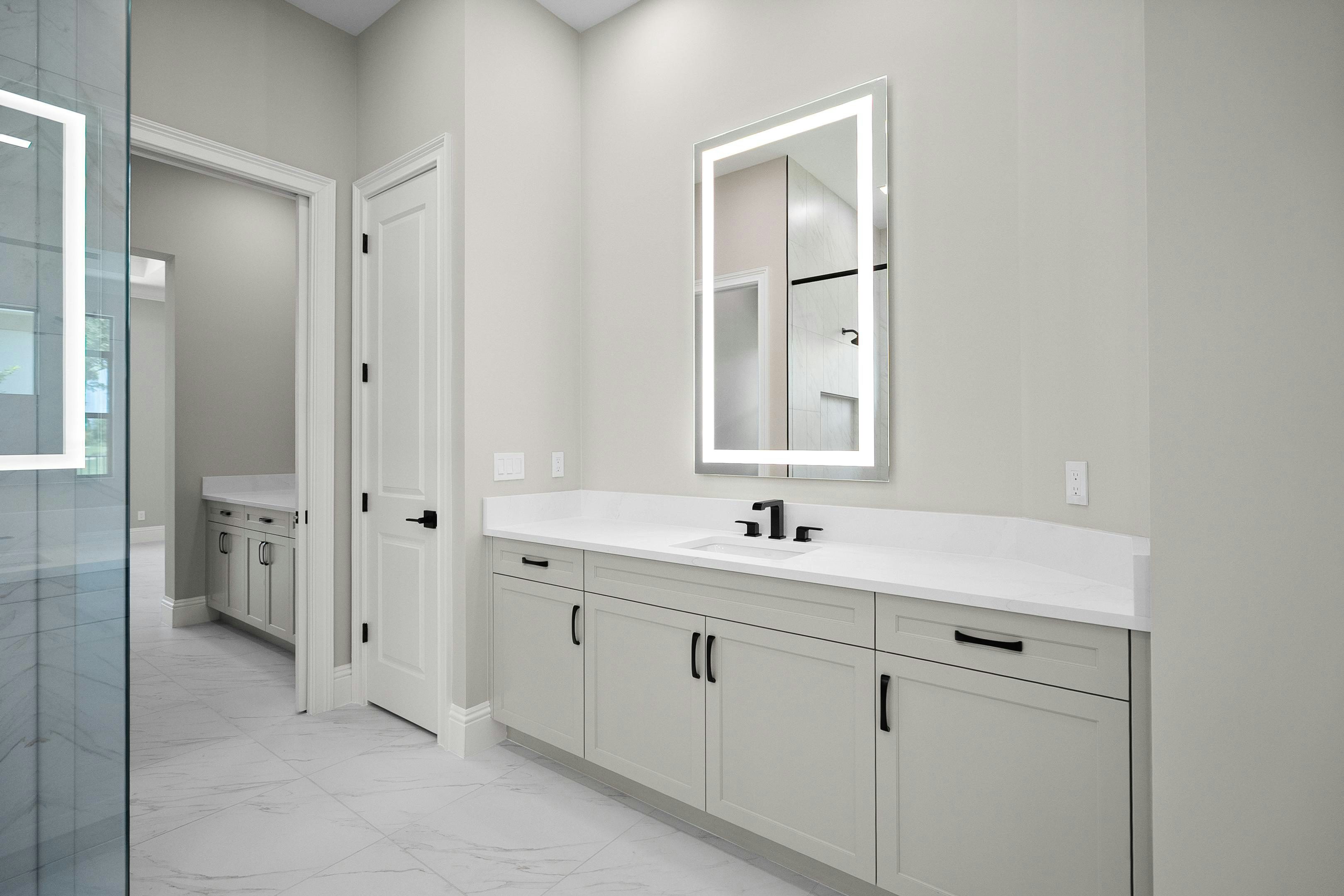 Master Bath | 107 SE Via Verona | Stella