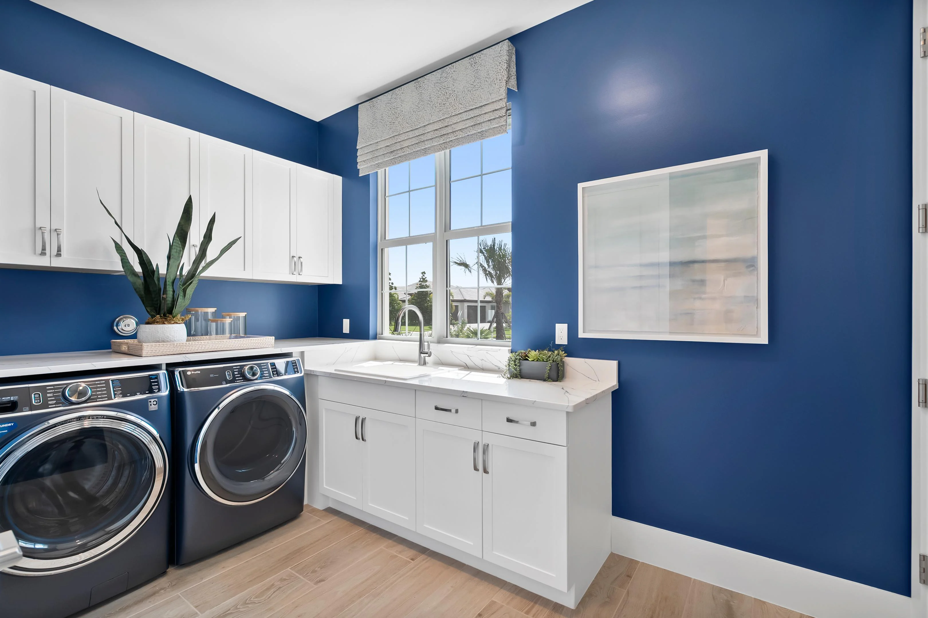 Laundry Room | 2251 Grand Harbor Reserve Sq