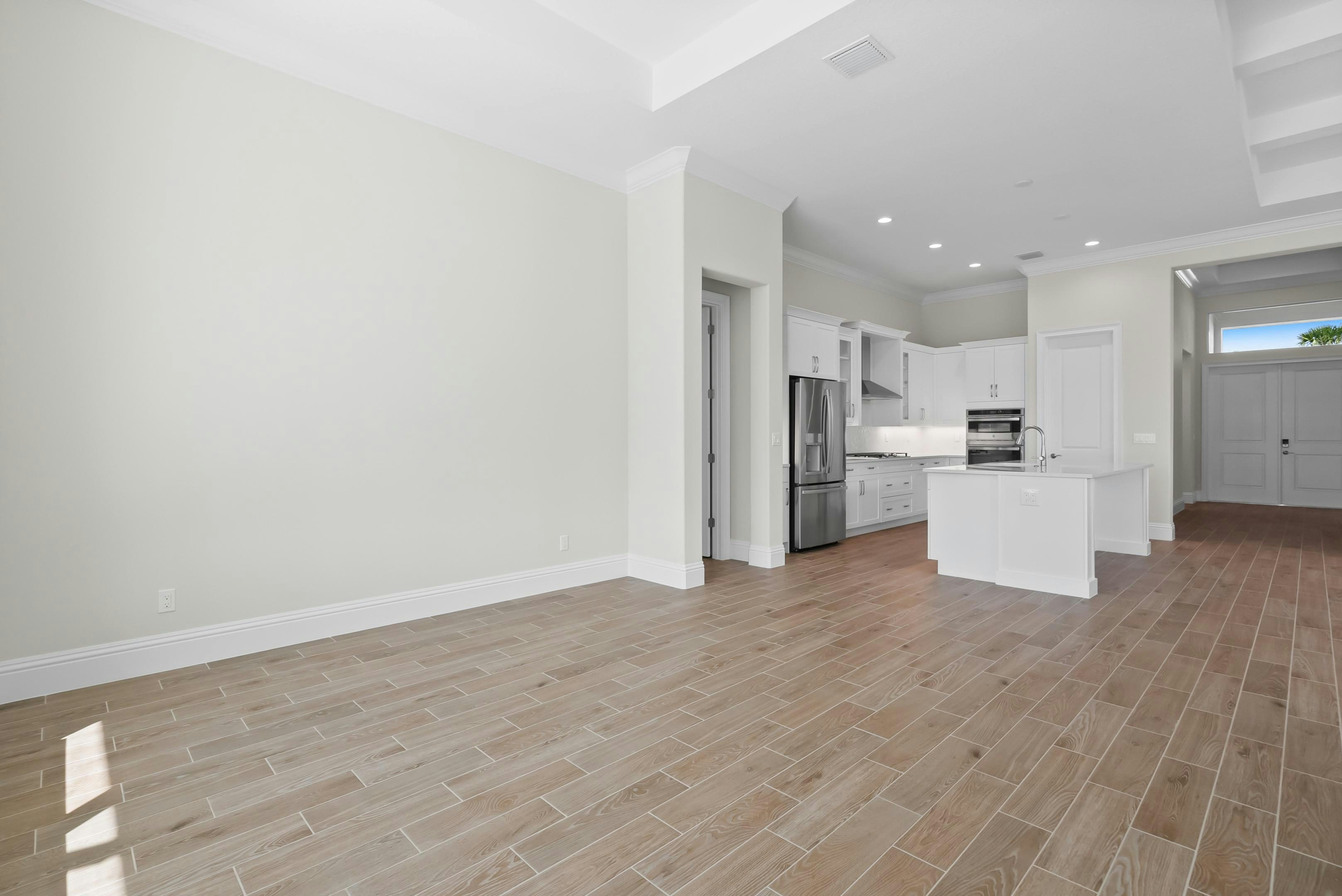 Dining & Kitchen | 9404 SW Pinnacle Pl