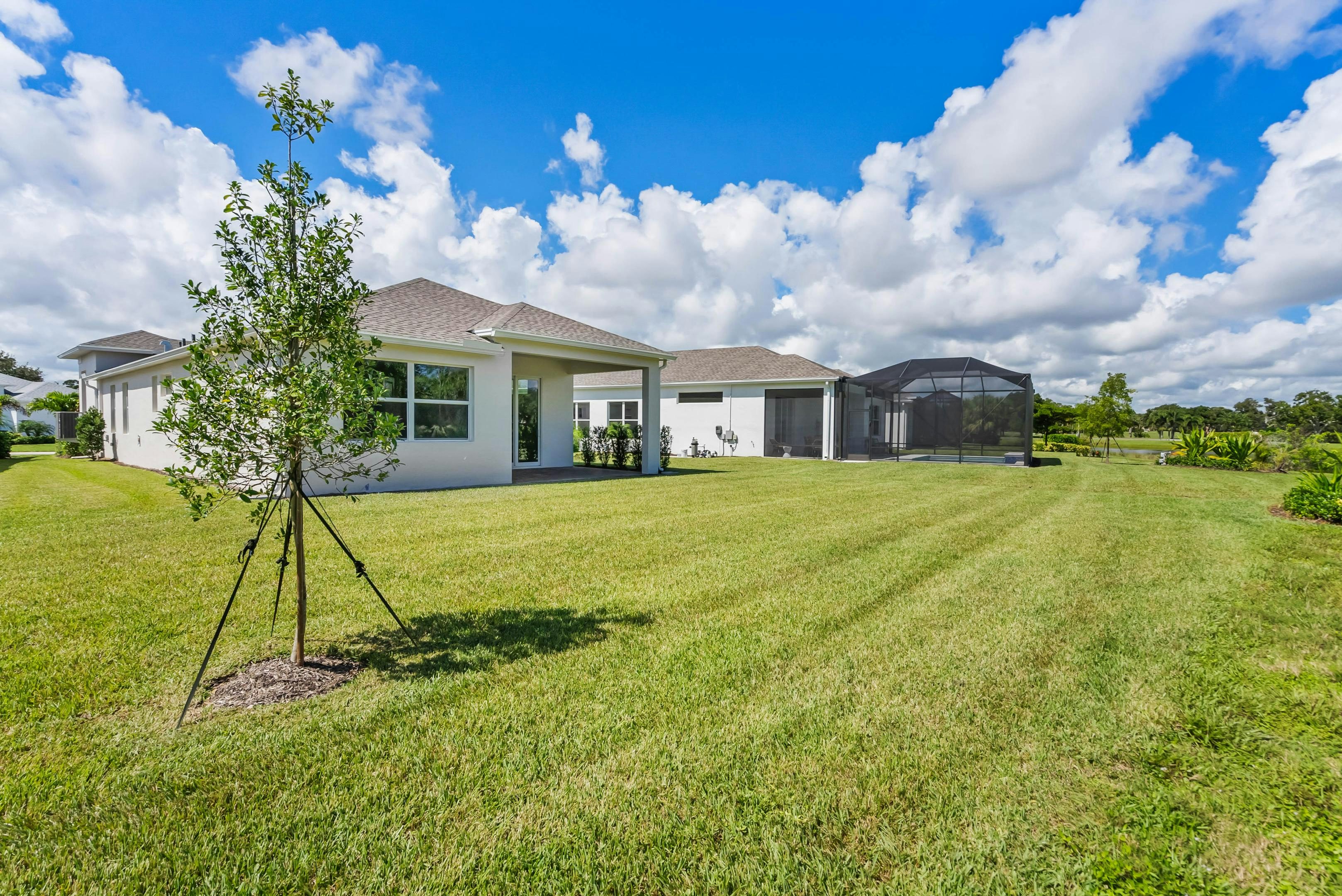 Rear Elevation | 2144 Falls Manor