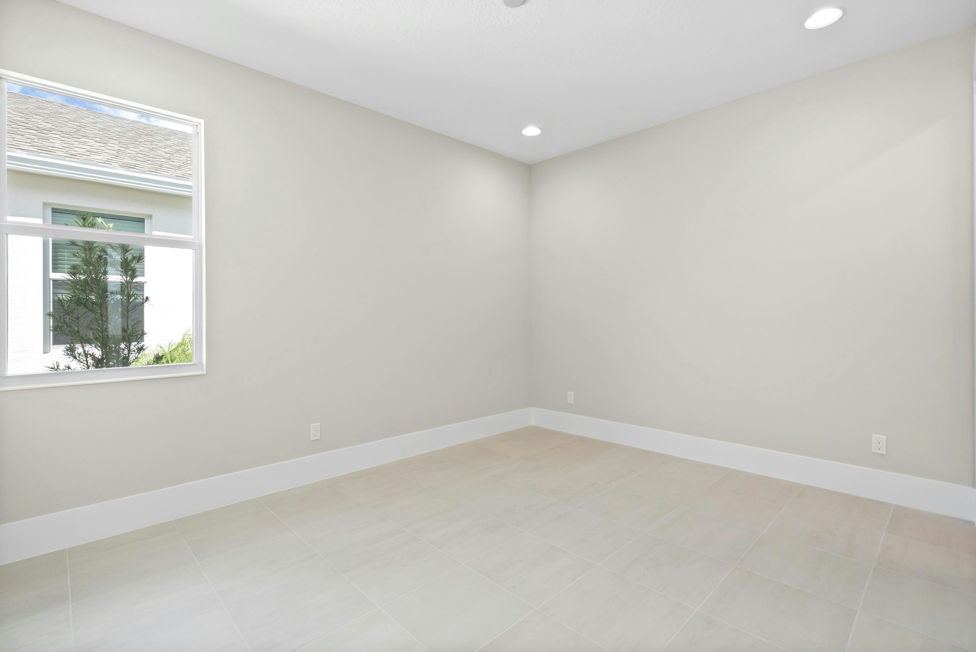 Bedroom 3 | 2147 Falls Manor