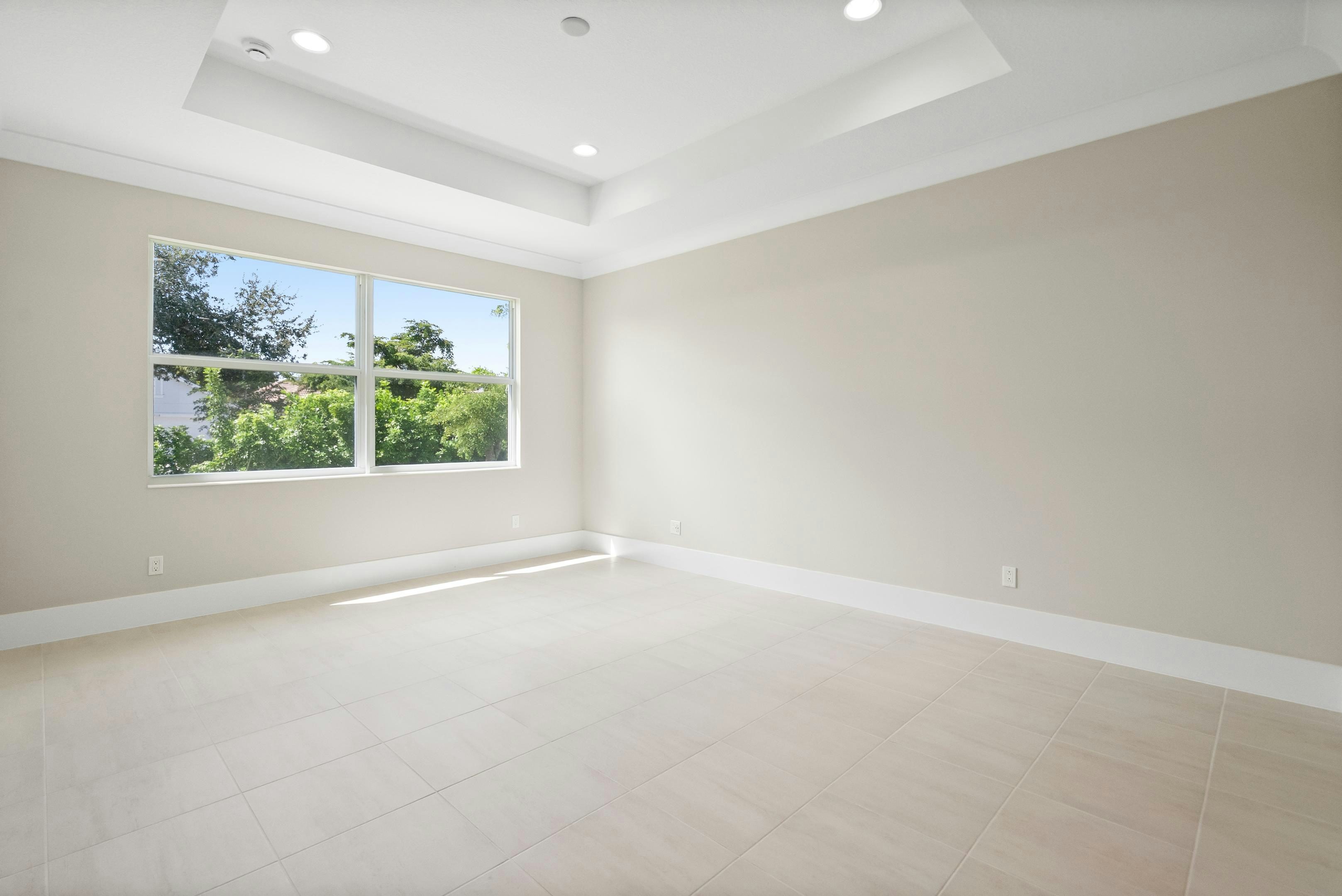 Master Suite | 2147 Falls Manor