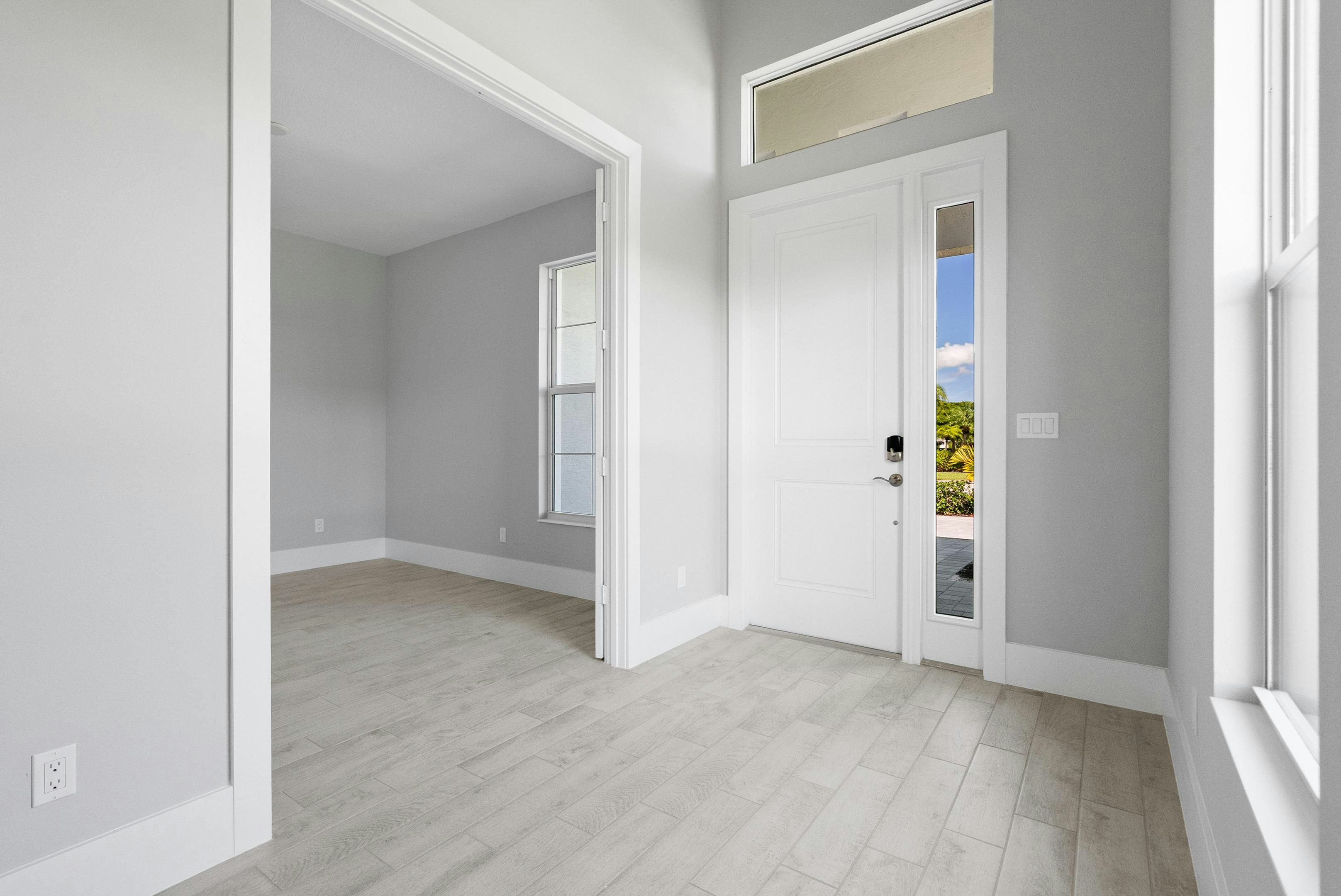 Foyer & Den | 2147 Falls Circle