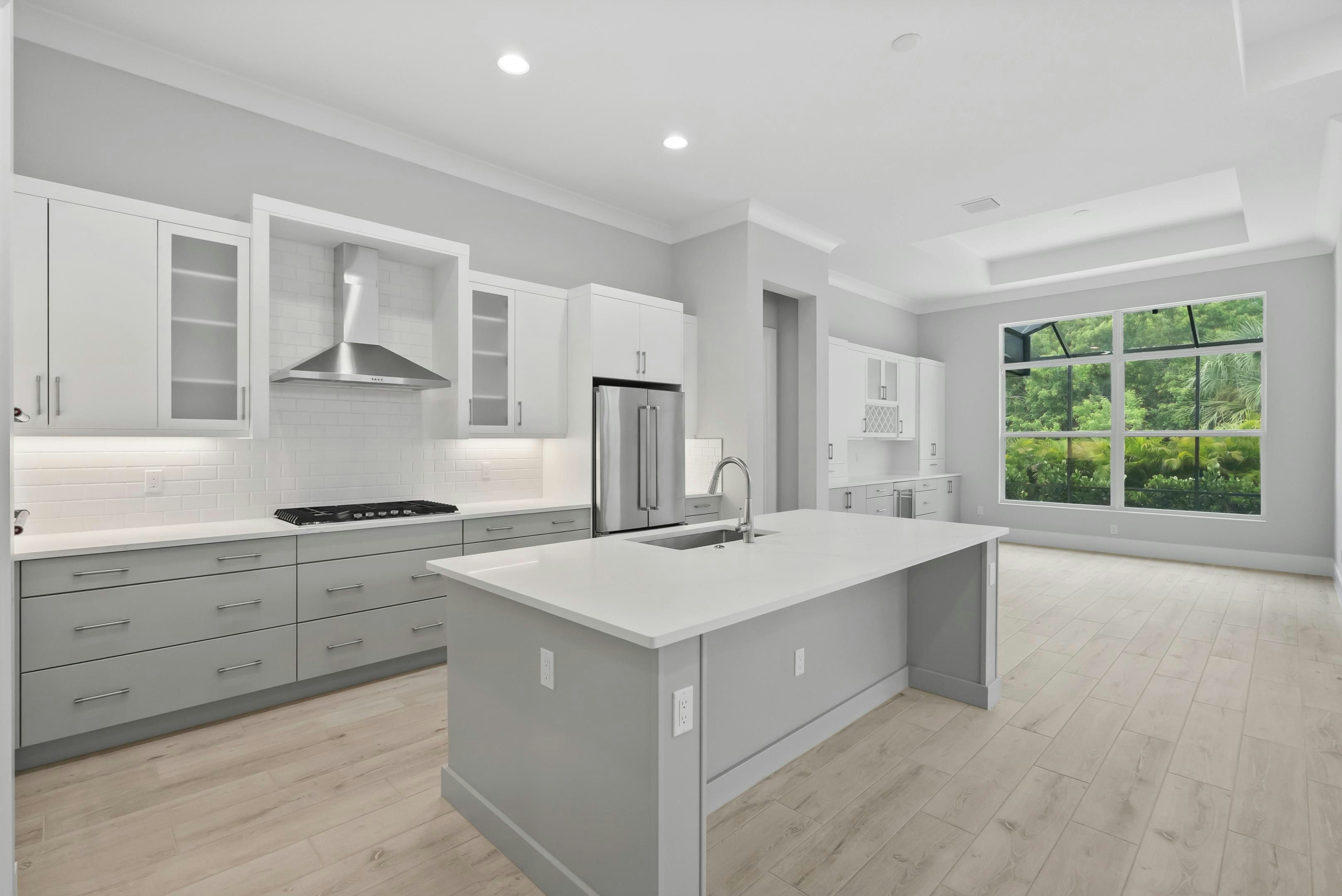 Kitchen and Dining | 4243 Lucaya Pointe Way