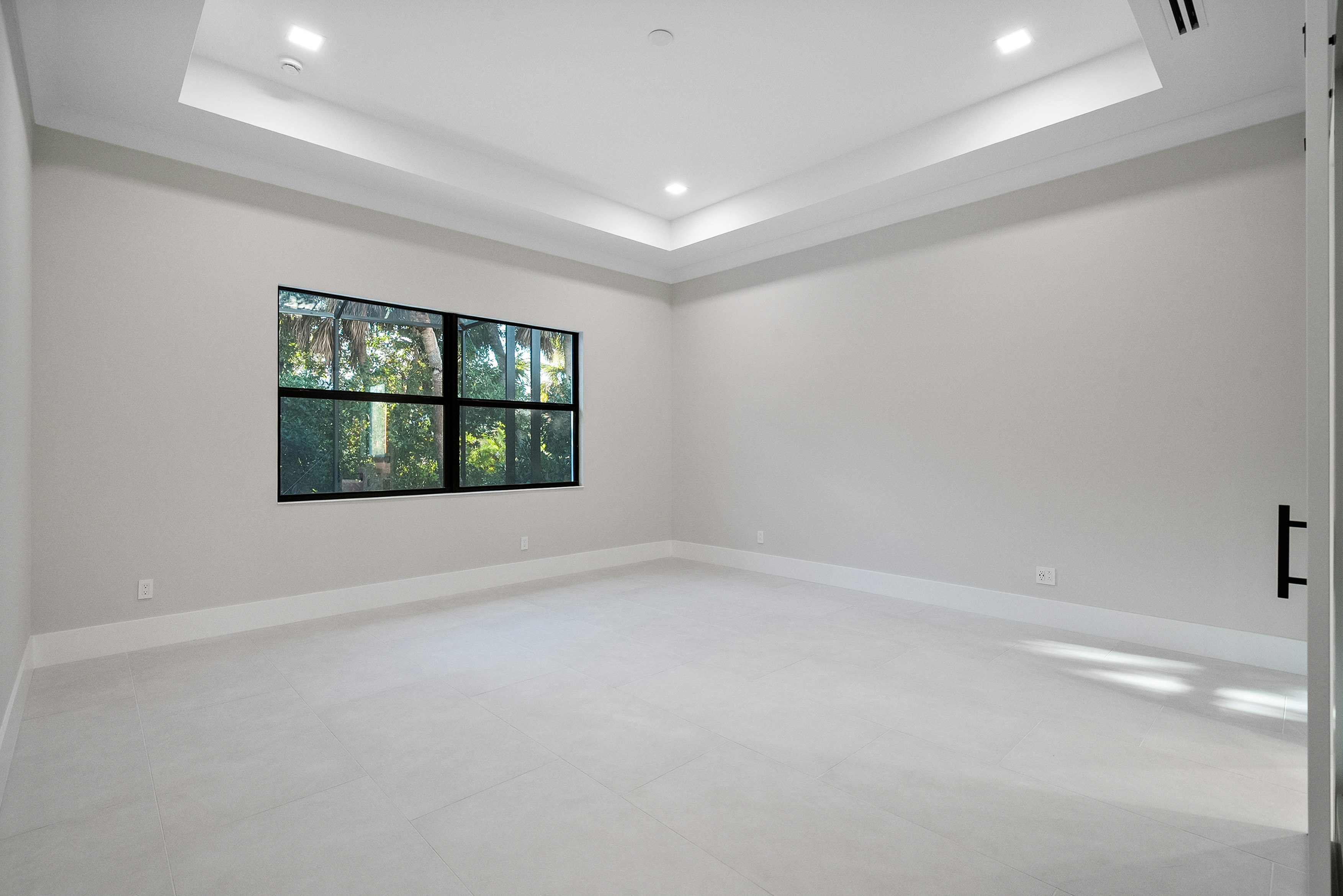 Master Suite | 9193 Seaglass Ct