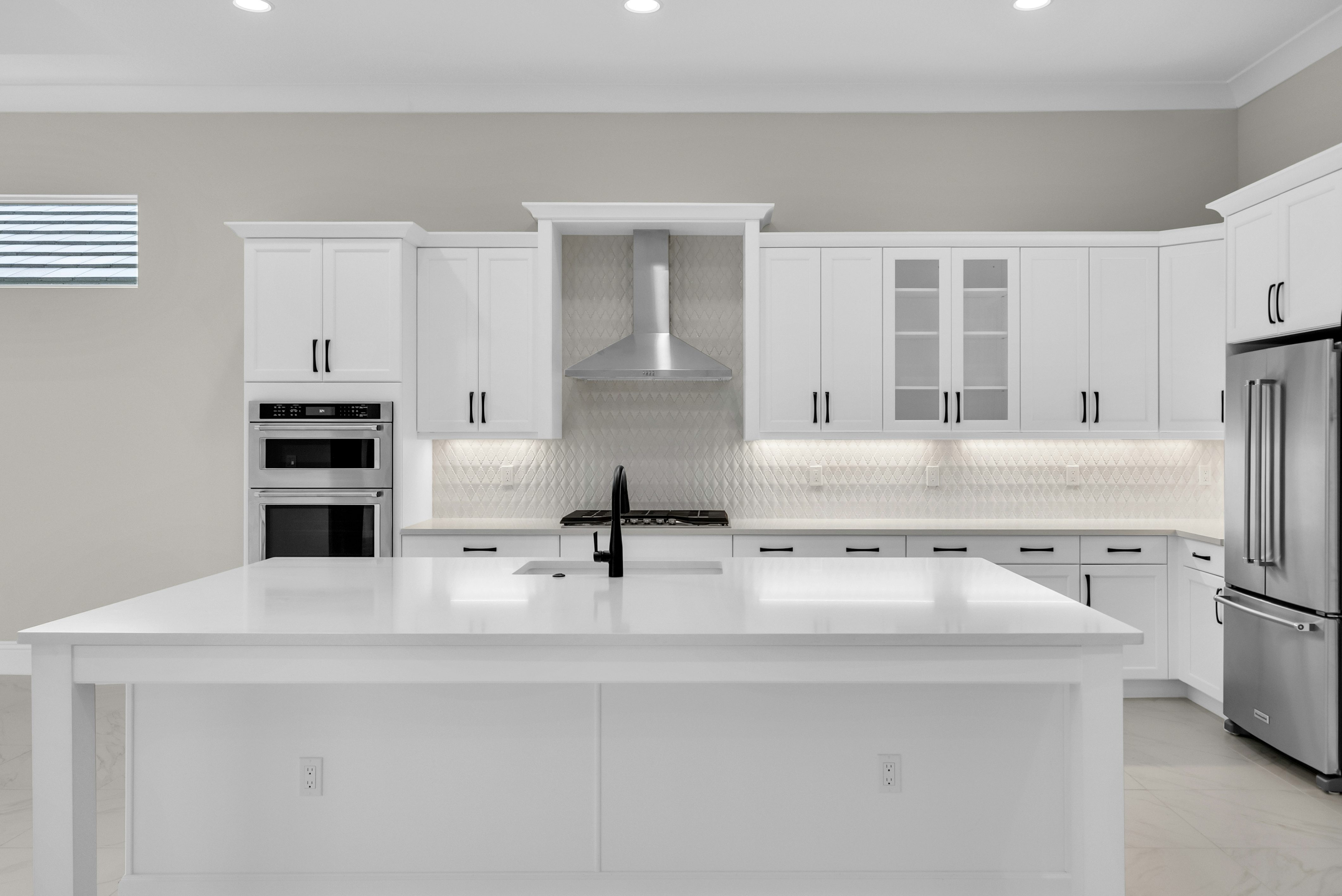 Kitchen | 4237 Lucaya Pointe Way