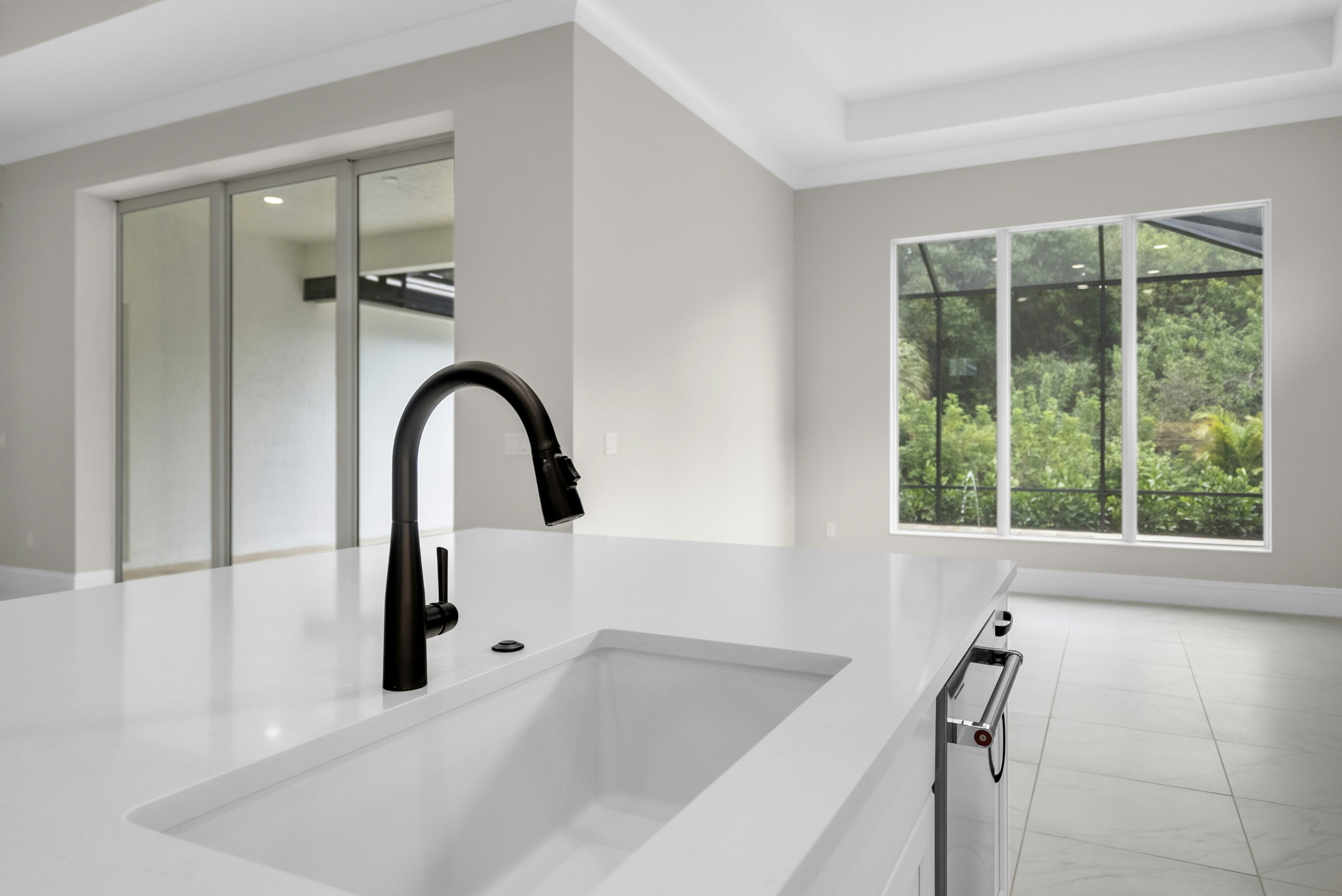 Kitchen | 4237 Lucaya Pointe Way