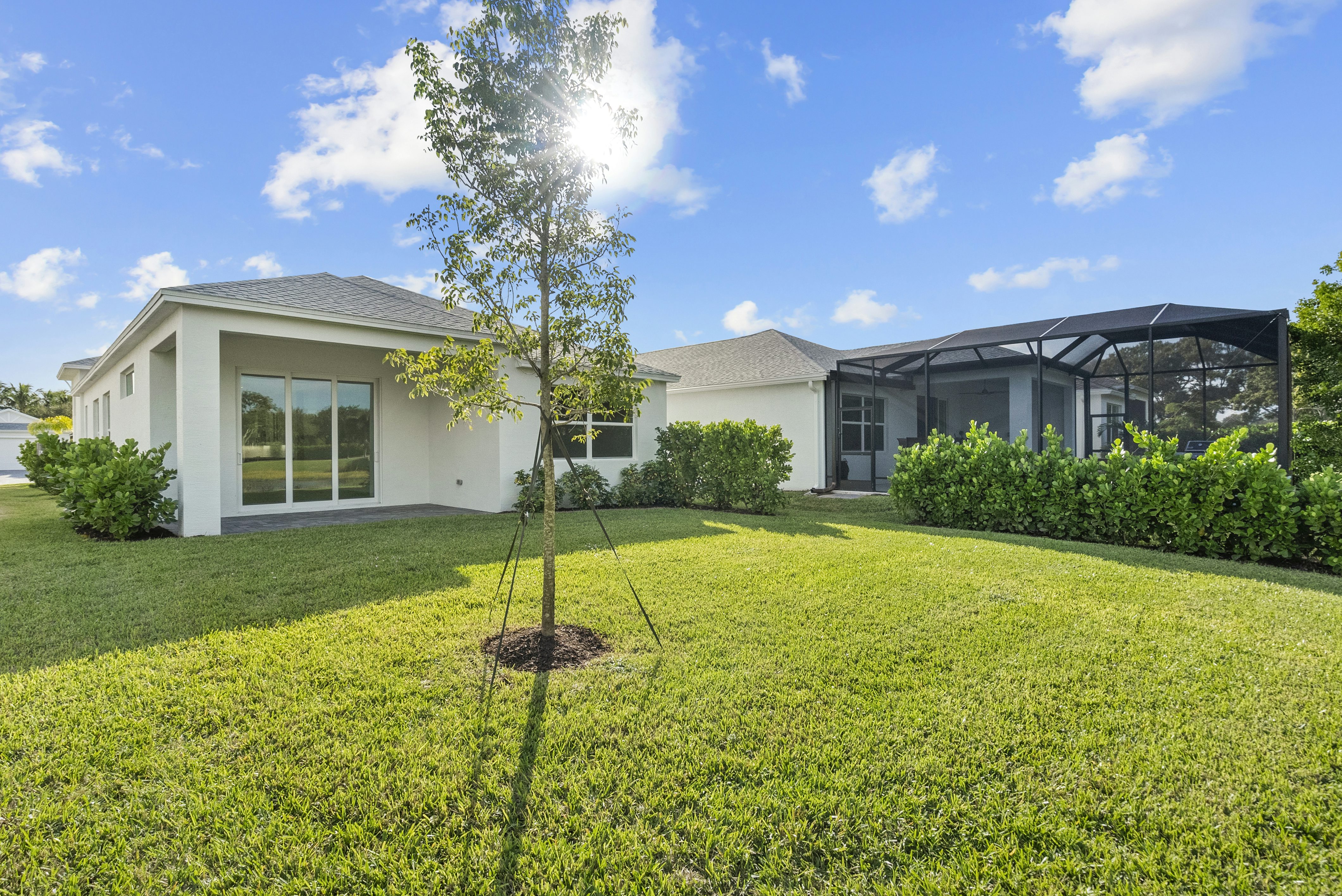 Rear Elevation | 2184 Falls Manor