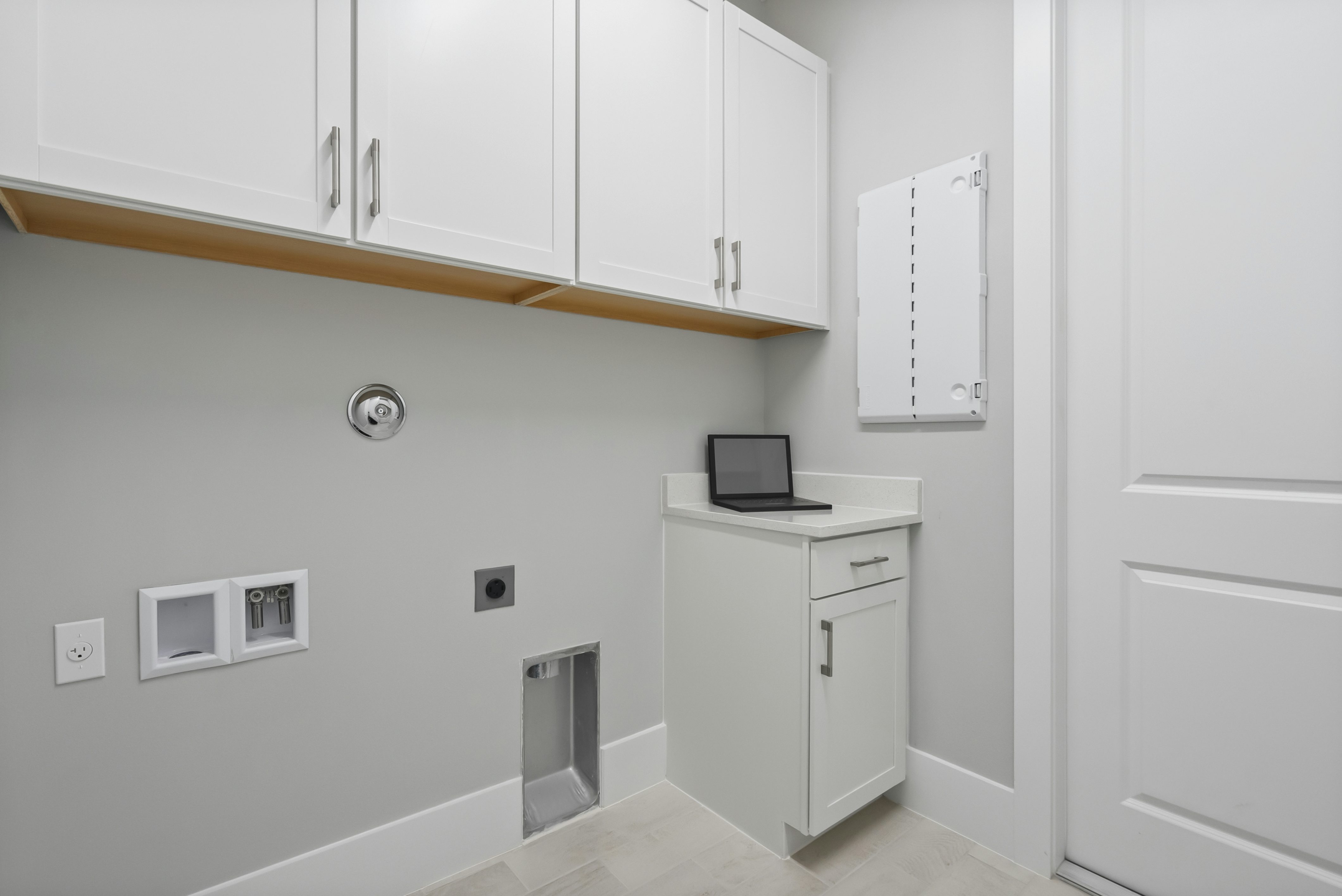 Laundry Room | 2184 Falls Manor