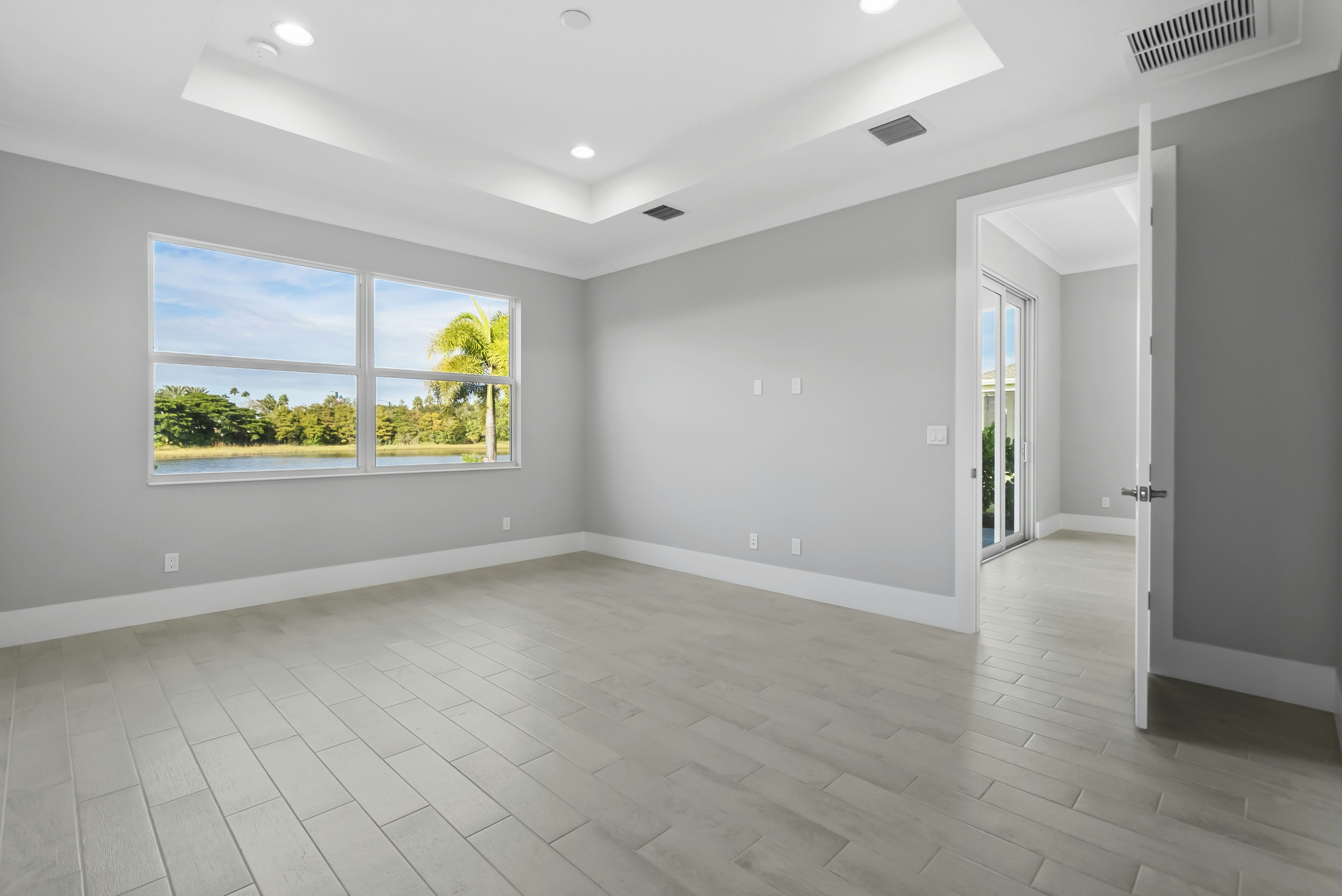 Master Suite | 2184 Falls Manor