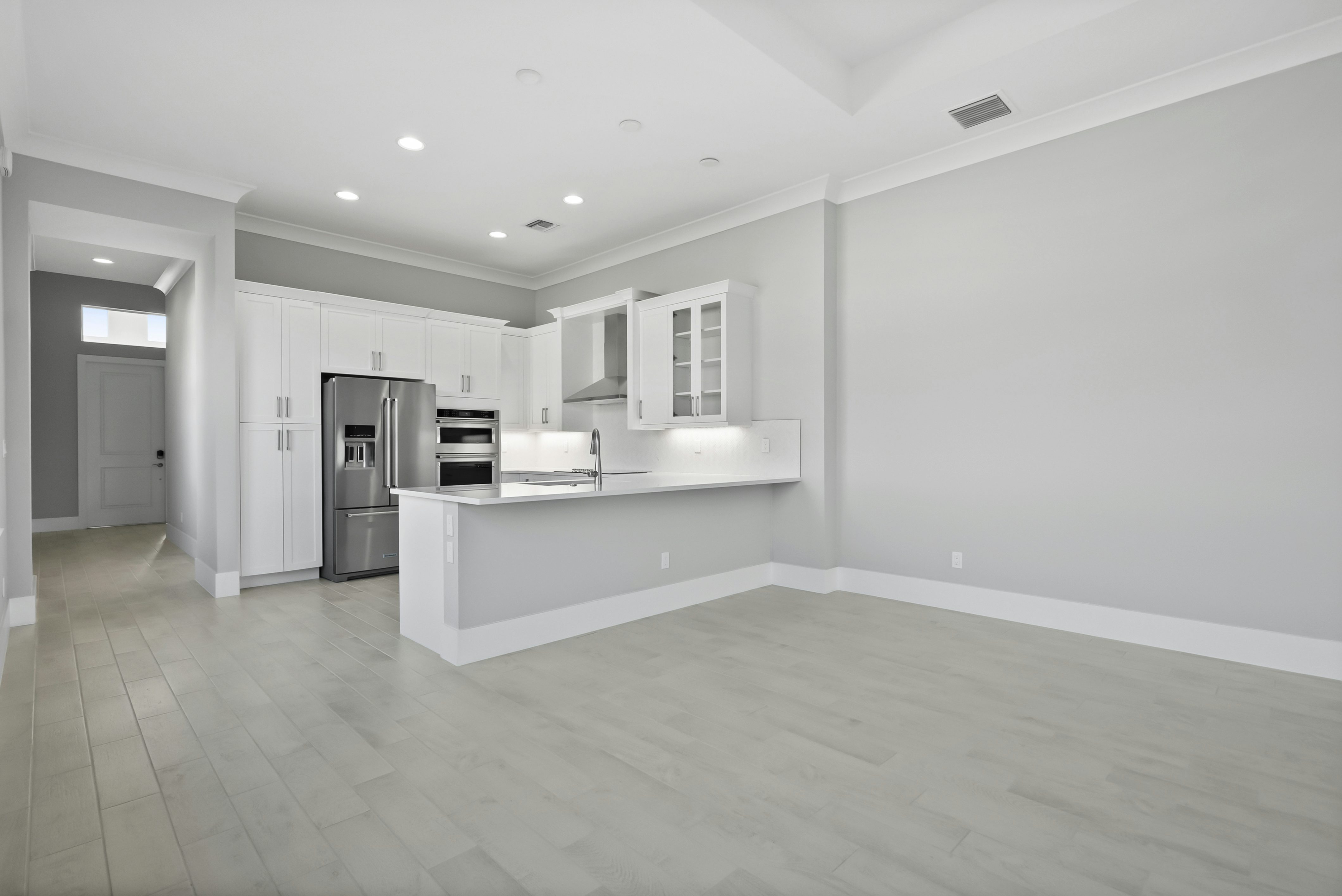 Dining to Kitchen | 2184 Falls Manor