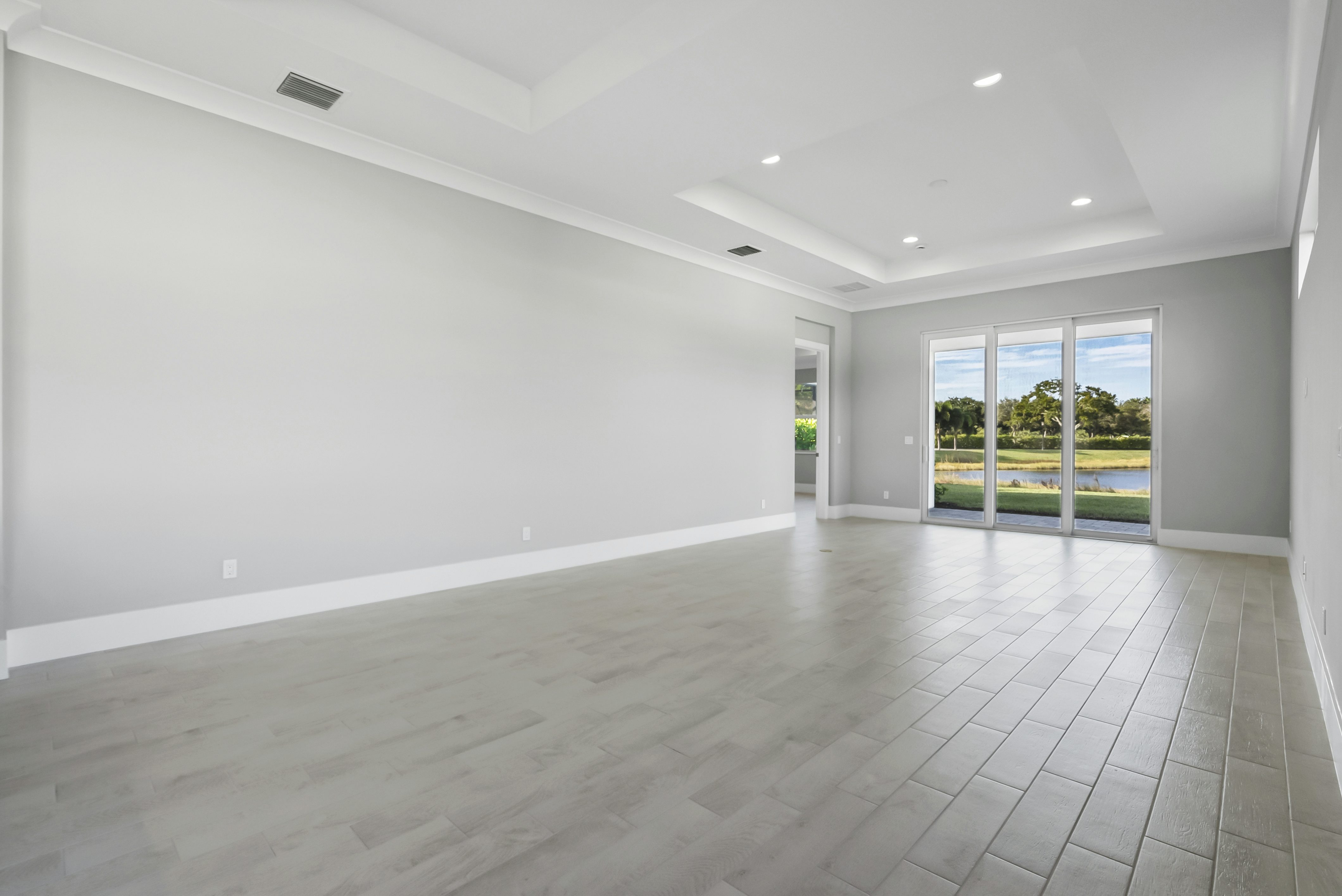 Great Room | 2184 Falls Manor