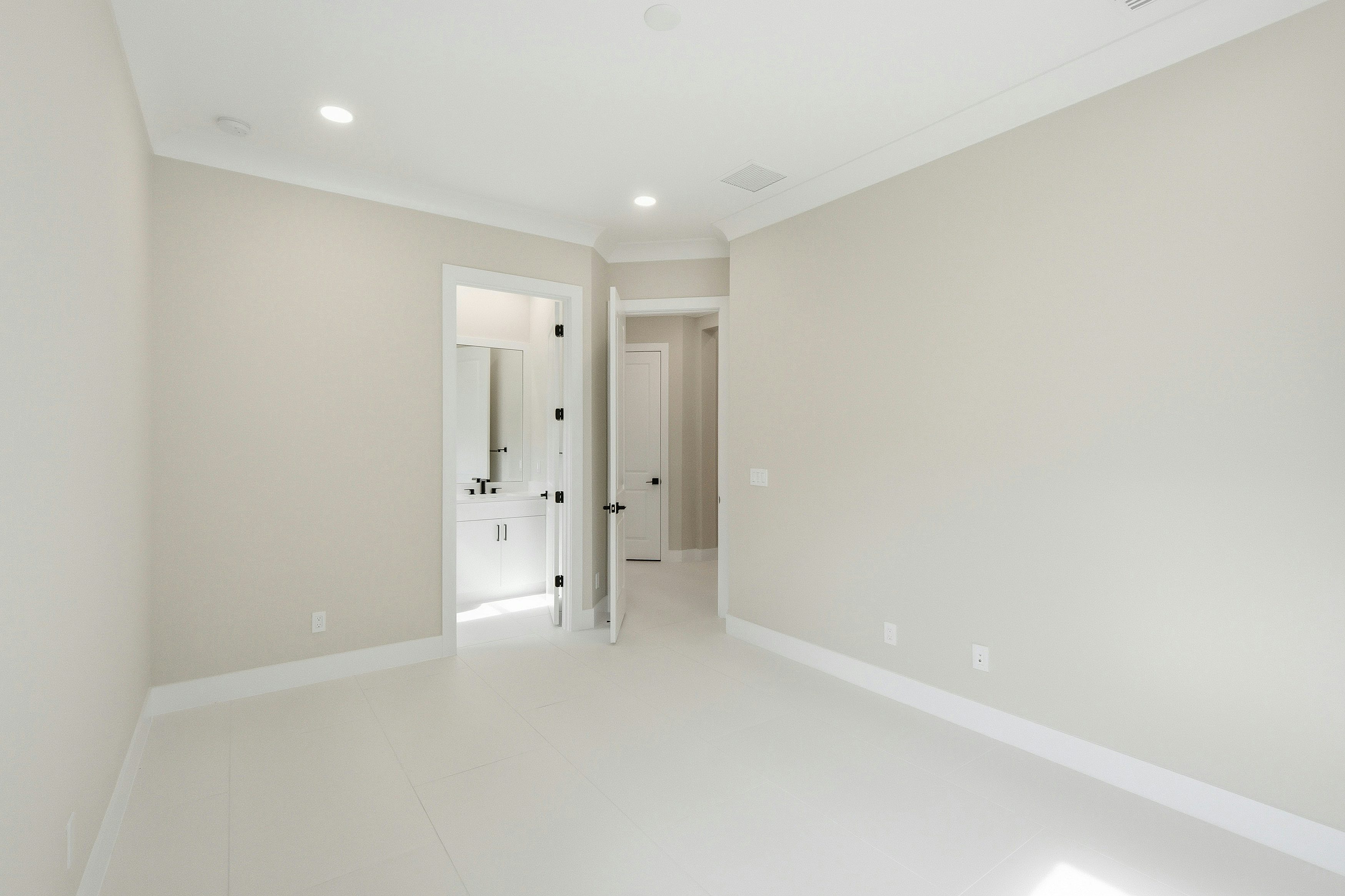 Bedroom 3 | 204 Strand Square Lot 19