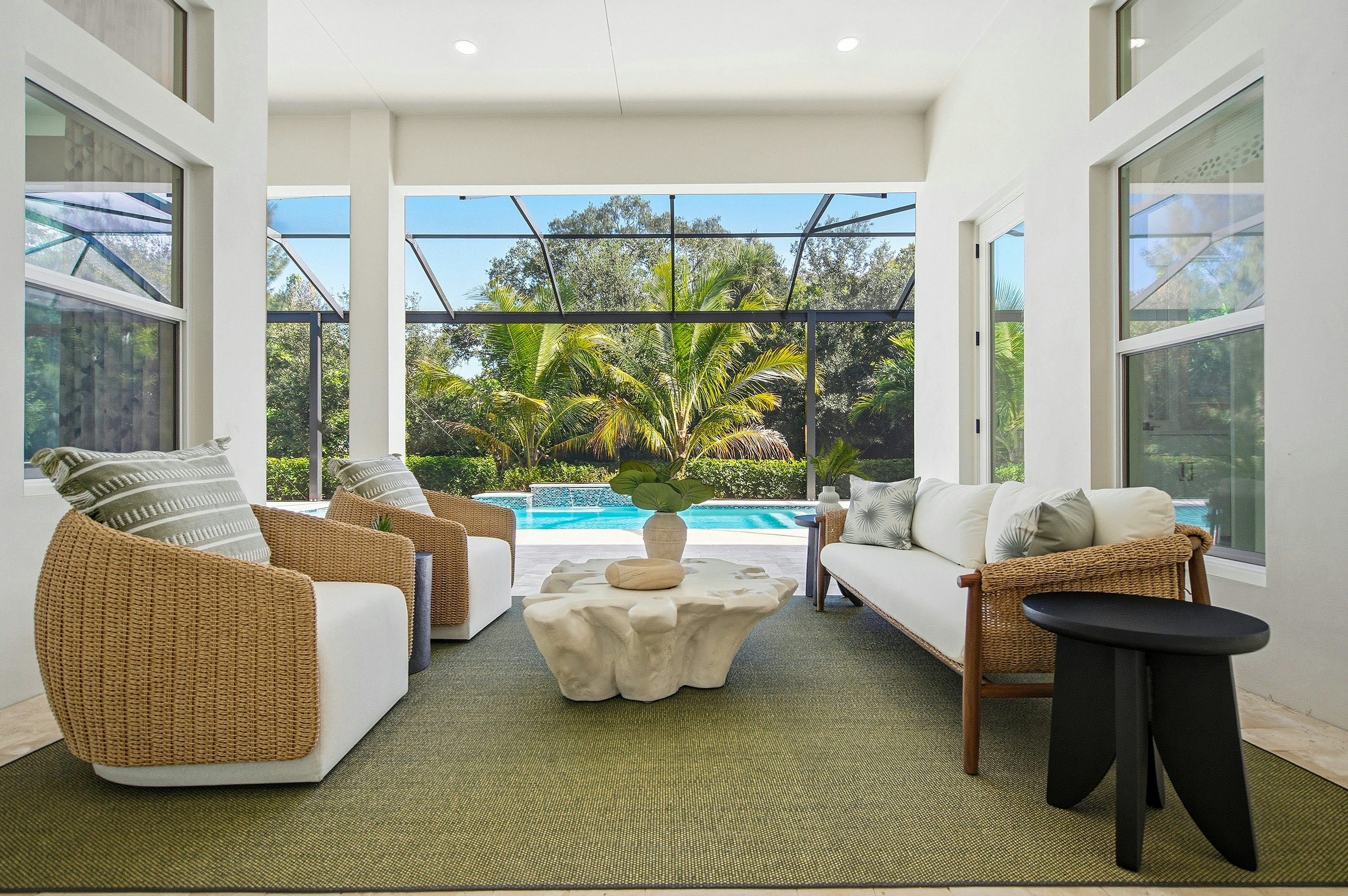 Lanai | 204 Strand Square Lot 19