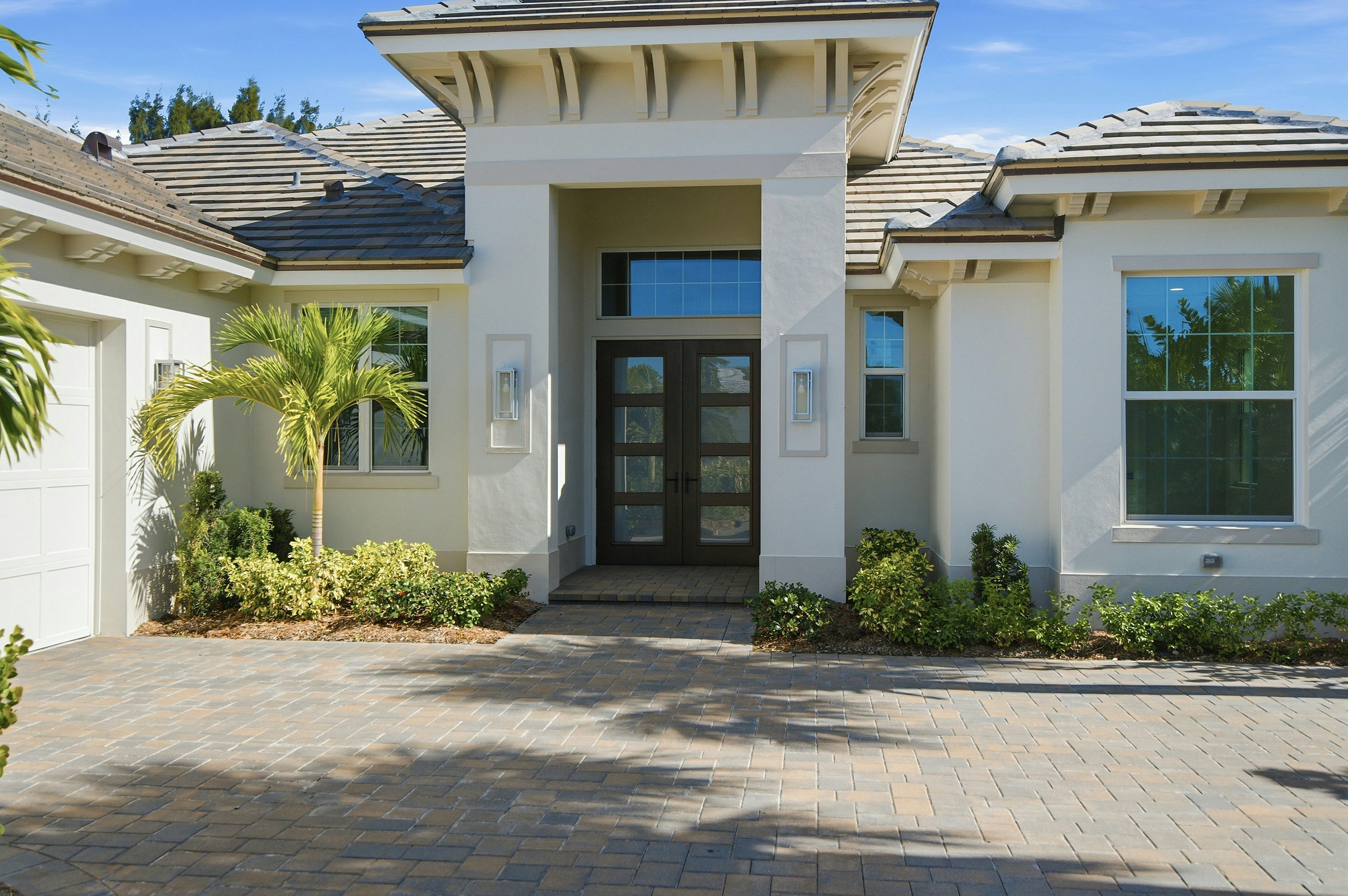 Front Elevation | 204 Strand Square Lot 19