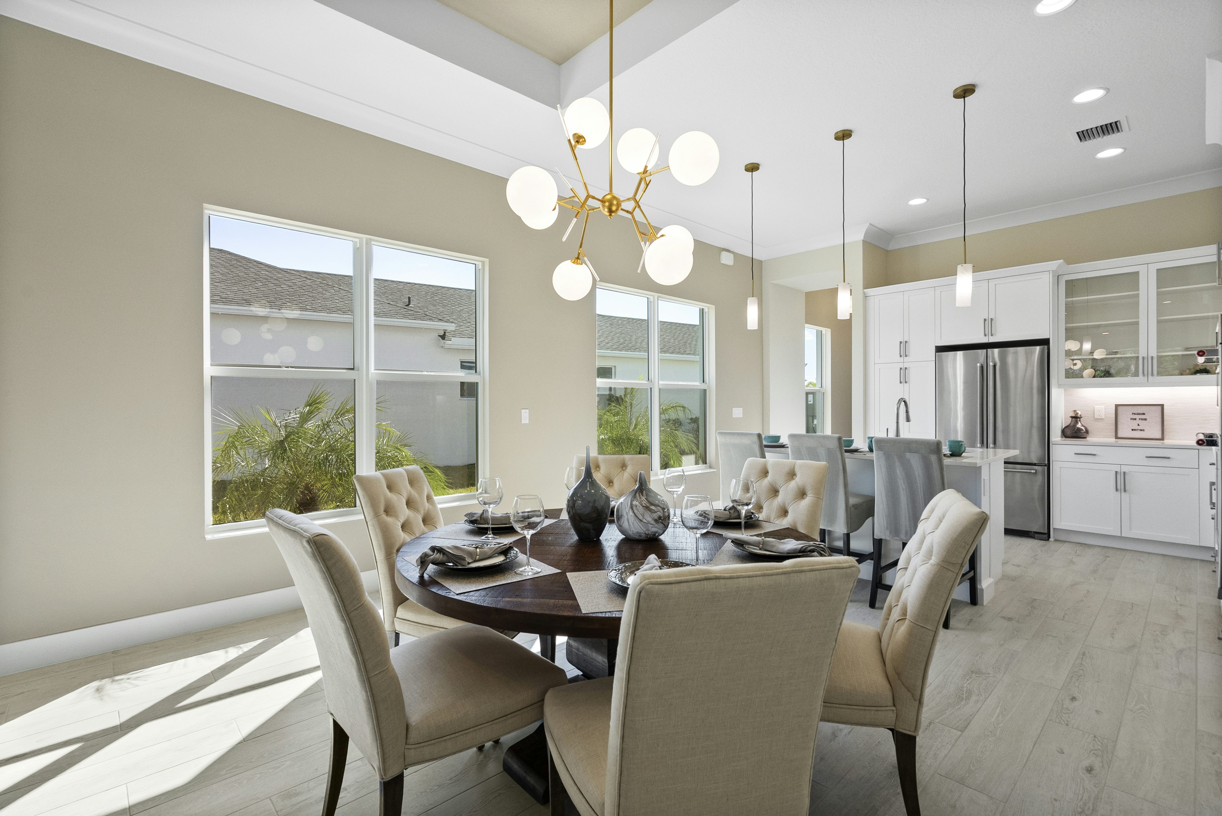 Dining | 2148 Falls Manor