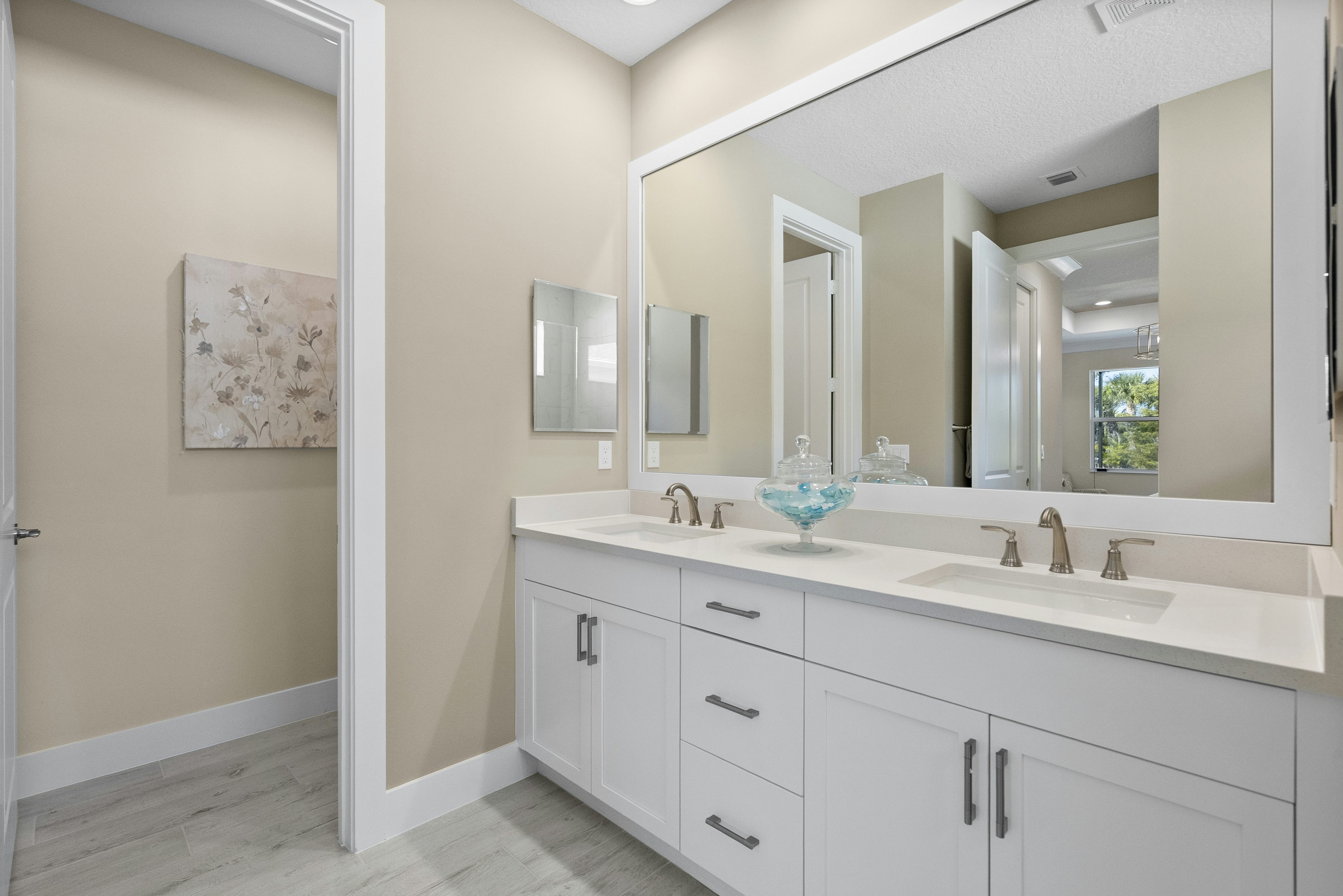 Master Bath | 2148 Falls Manor